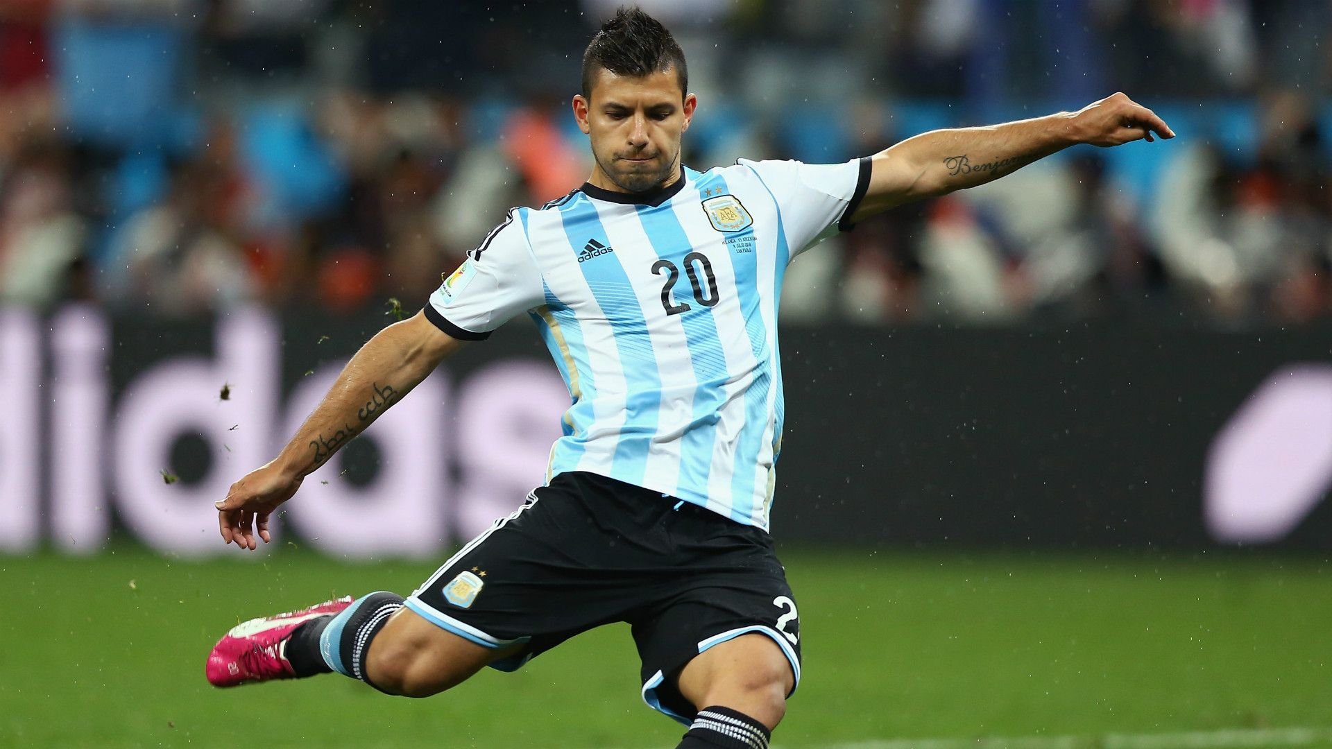 Sergio Aguero Argentina Penal 2014