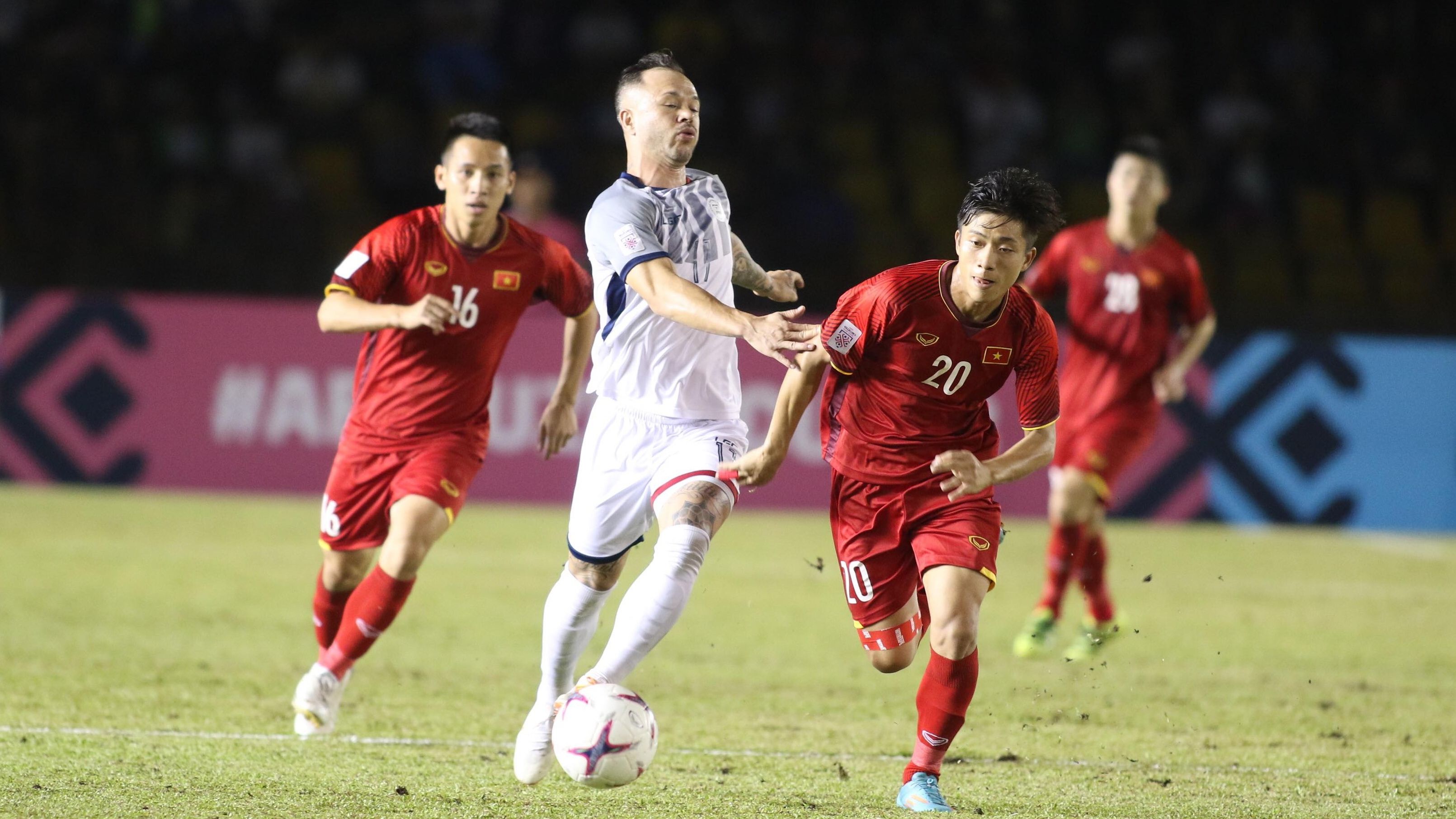 Phan Văn Đức Philippines vs Việt Nam AFF Suzuki Cup 2018 (5)