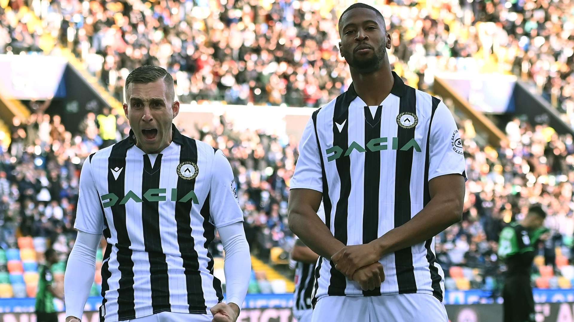 Deulofeu Udinese Sassuolo celebrating Serie A