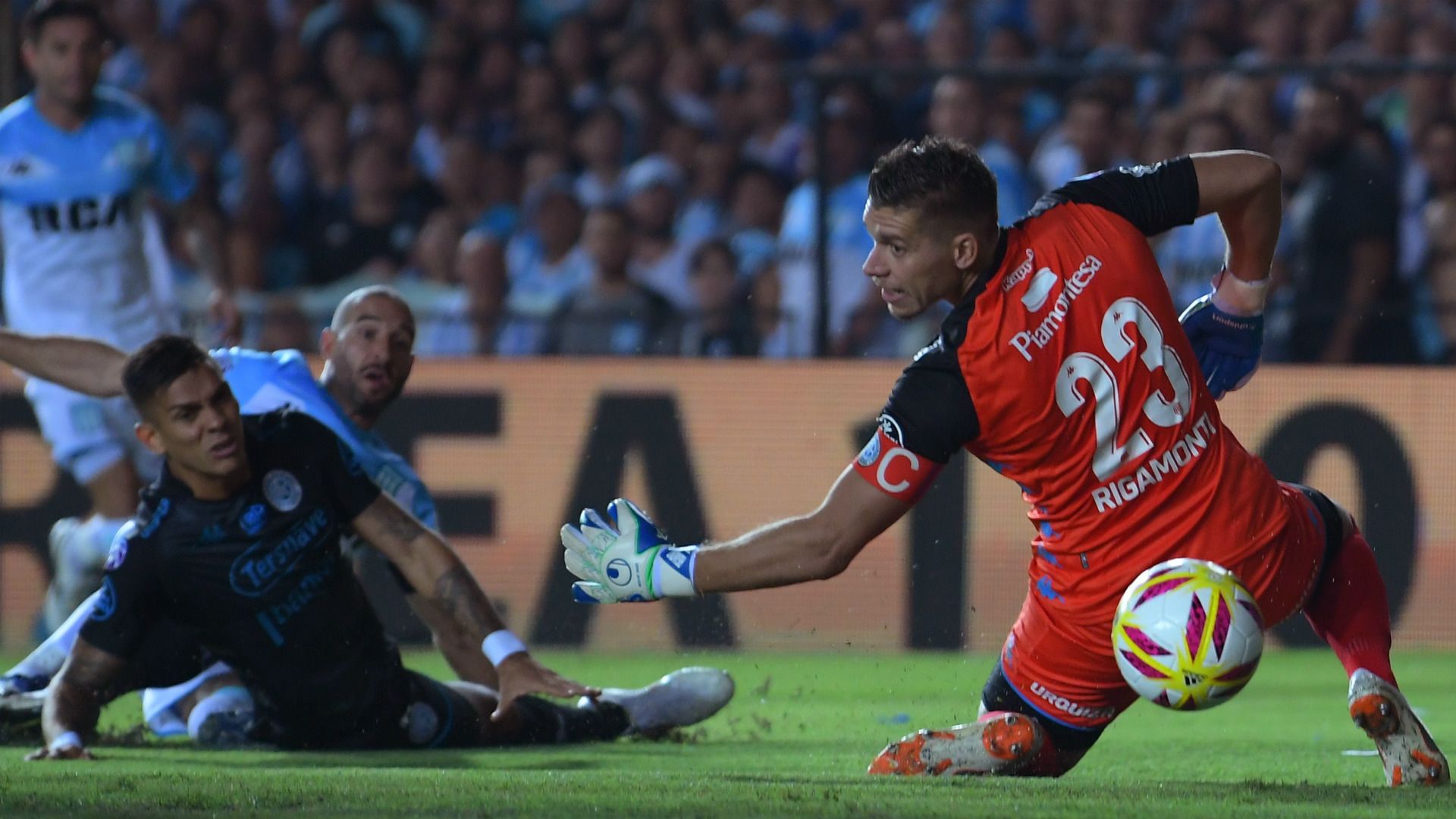 Lisandro Lopez Racing Belgrano Superliga 16032019
