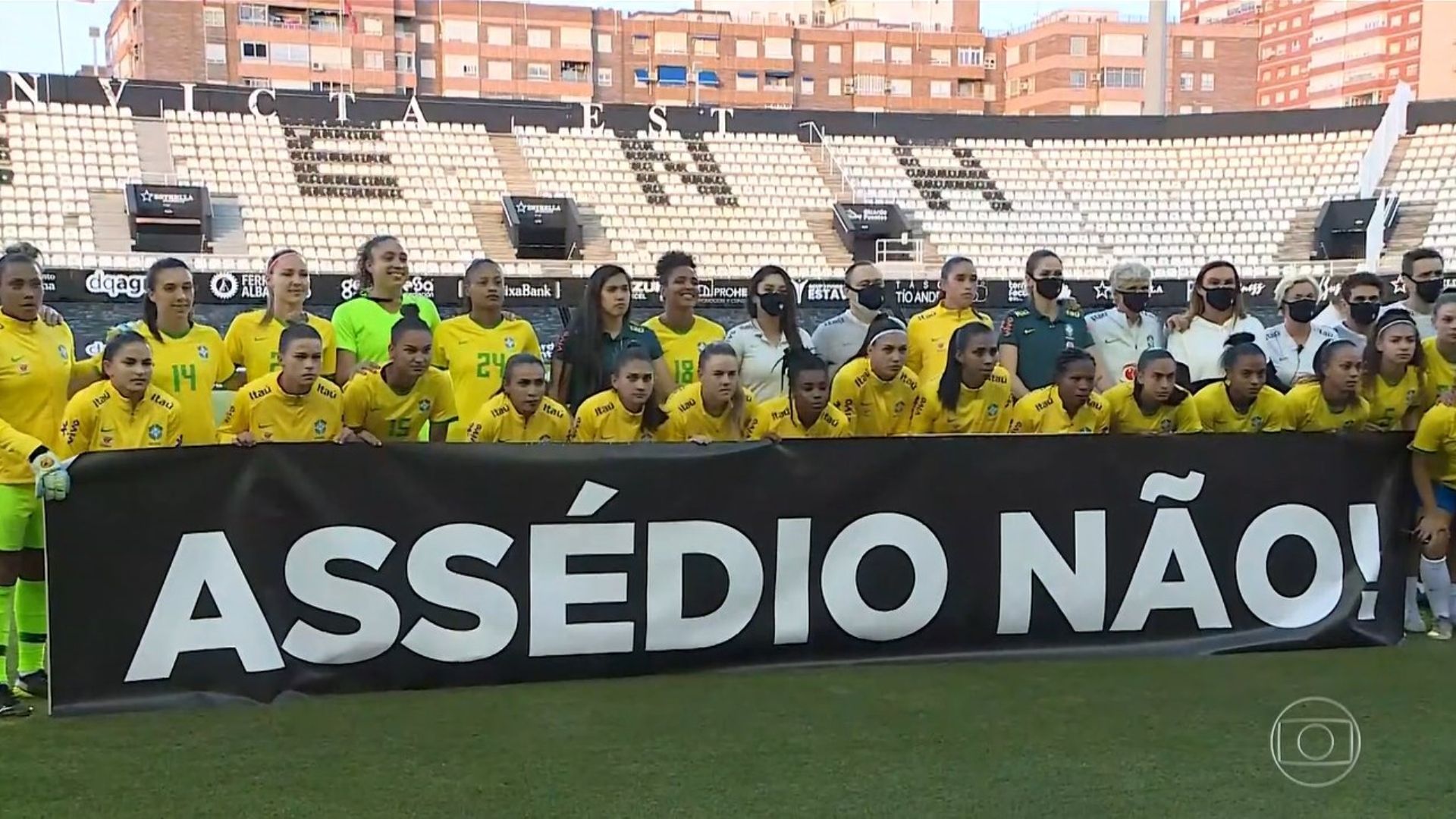 Seleção brasileira feminina protesta contra o assédio