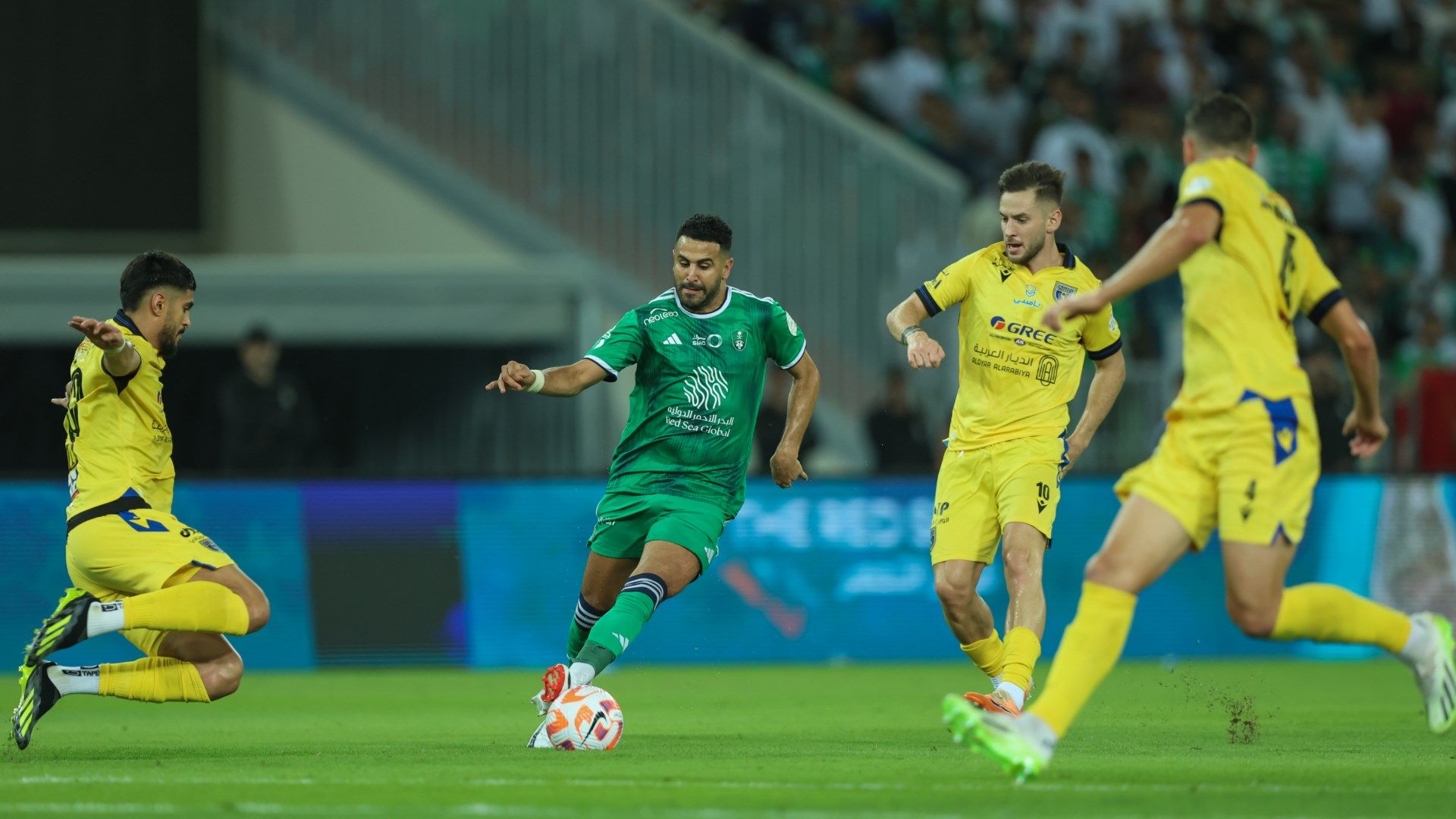 Mahrez Al-Ahli 