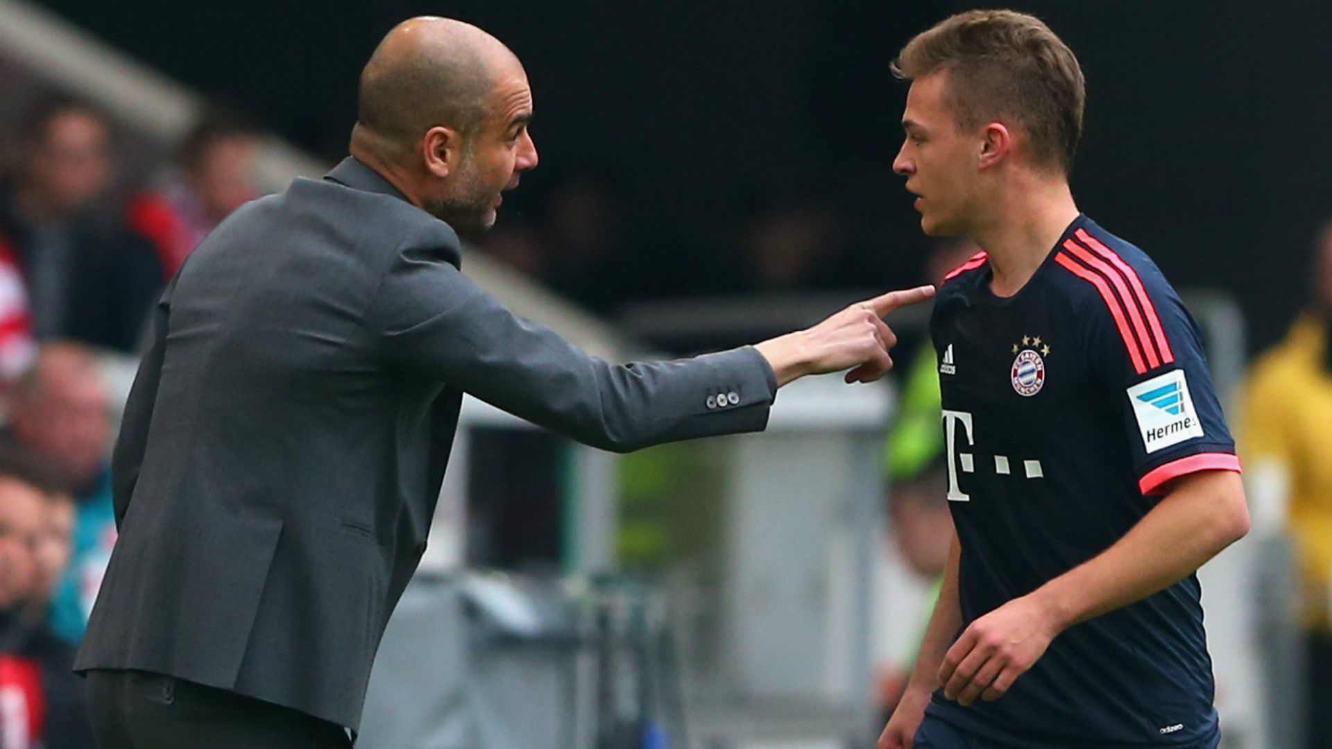 グアルディオラ監督ロッベン選手ミュラー選手ノイアー選手のサイン入りハガキ グアルディオラ監督ロッベン選手ミュラー選手ノイアー選手の