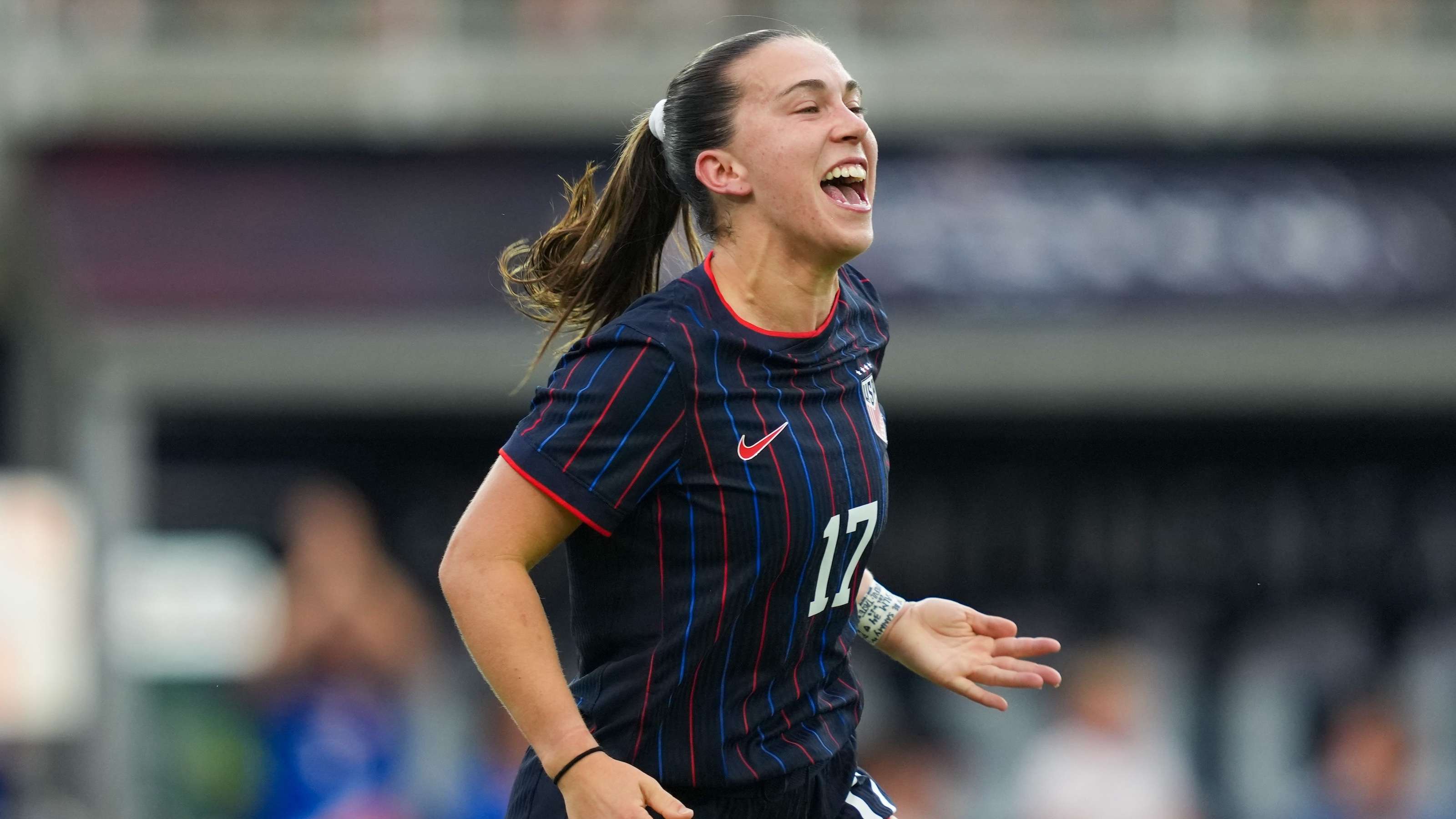 Sam Coffey USWNT vs Canada