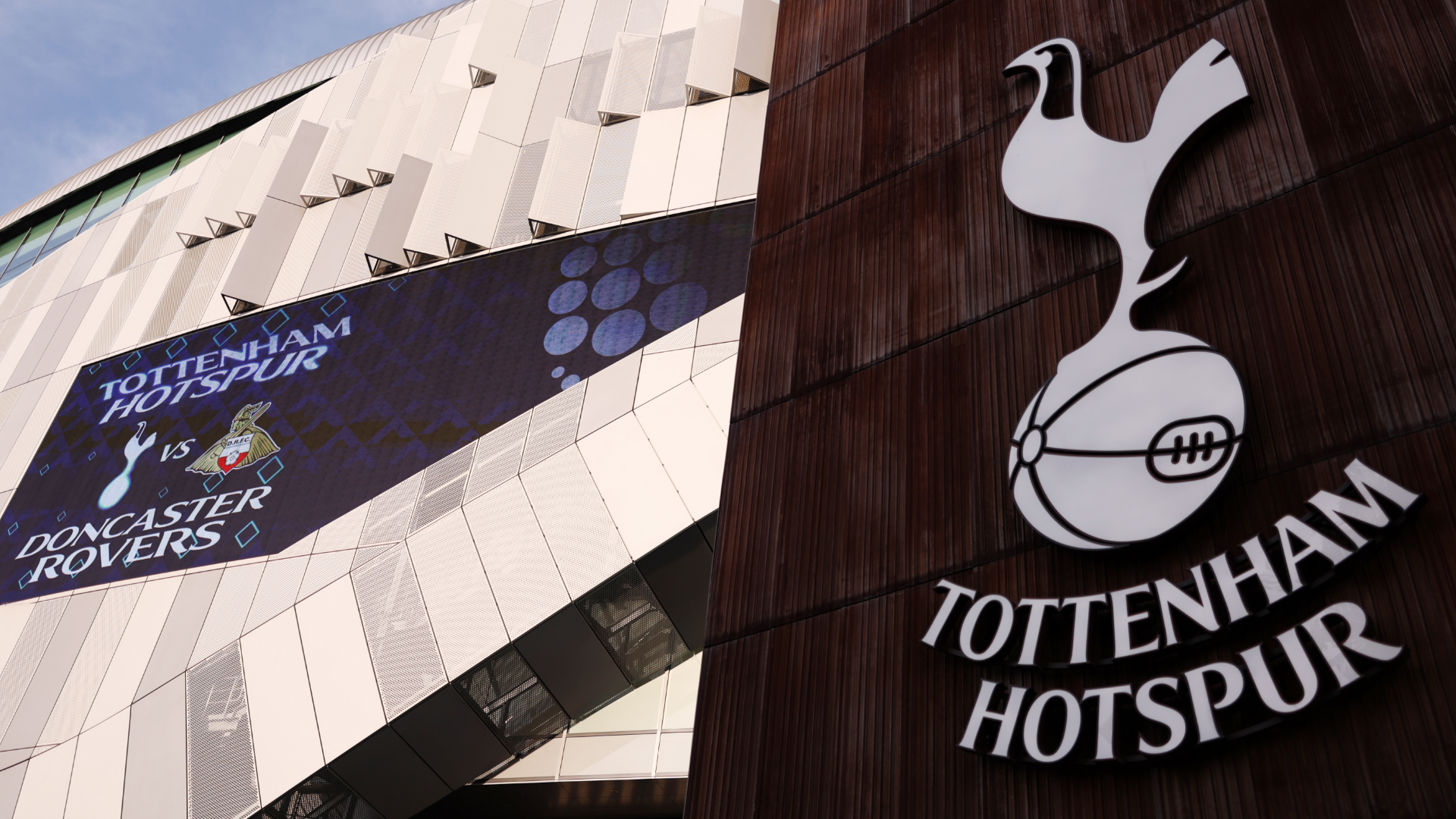 Tottenham subject of world-record £4.5bn takeover bid as former DJ leads US-based consortium - but are Spurs for sale? Stance of Premier League giants revealed - Goal.com