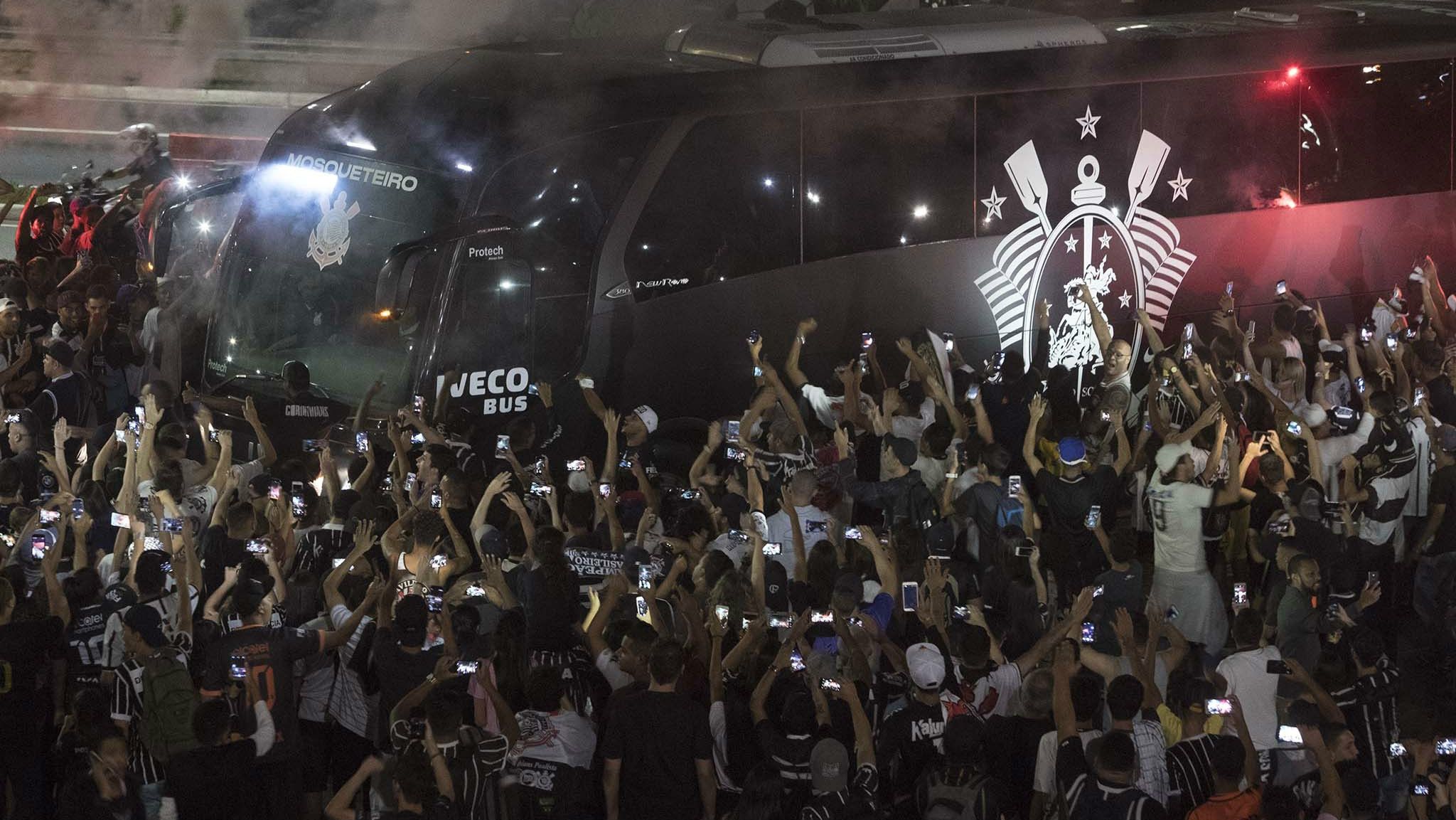 Treino - Arena Corinthians - Torcida - 6/04/2018