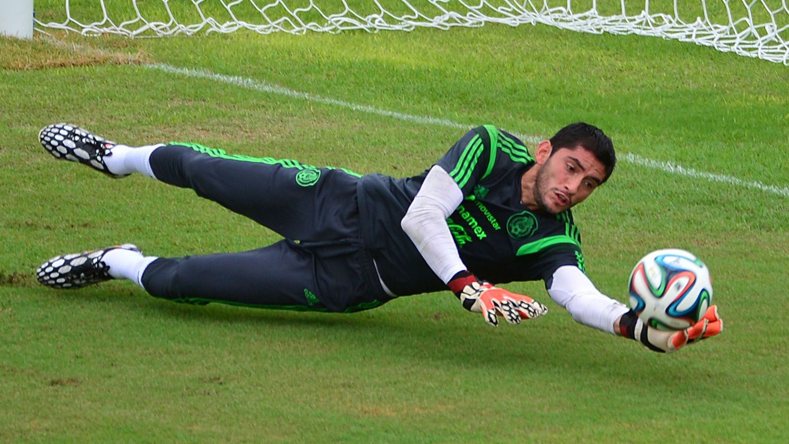 Jesus Corona Mexico World Cup 2014