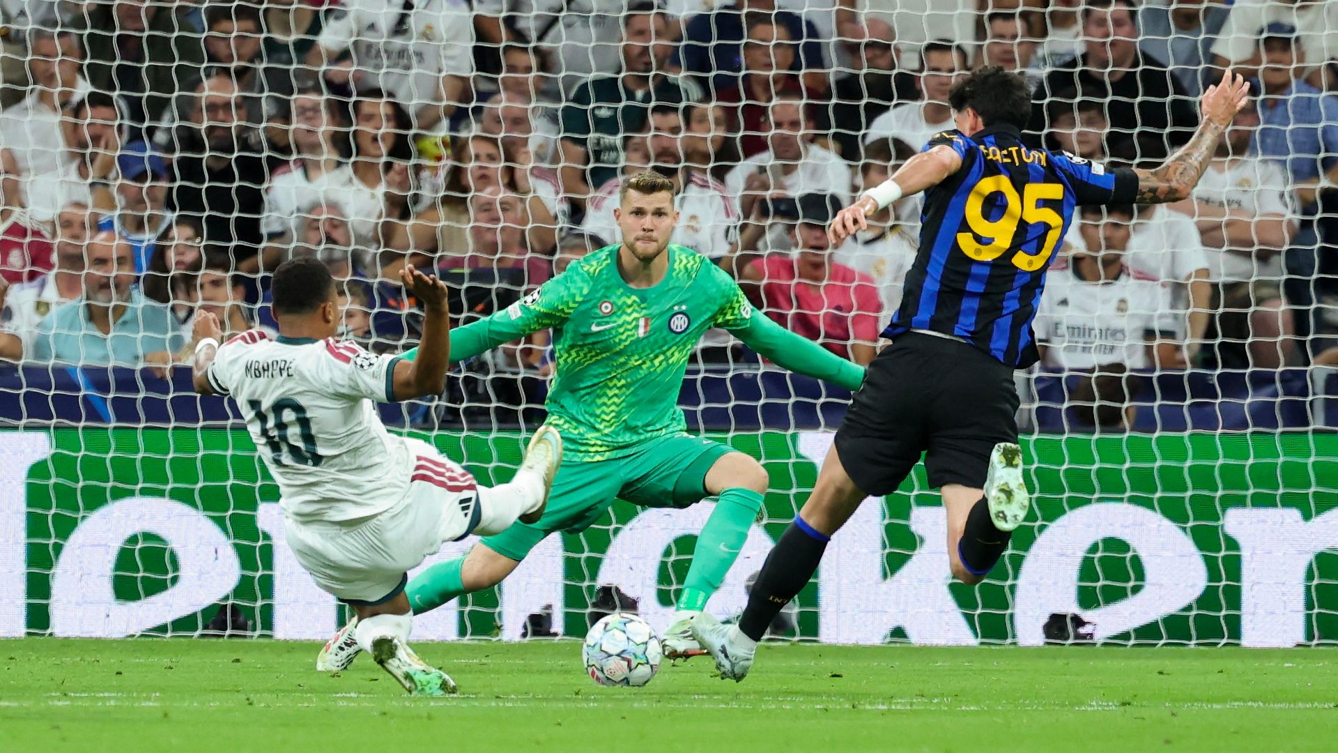 Josep Martinez Real Madrid Inter