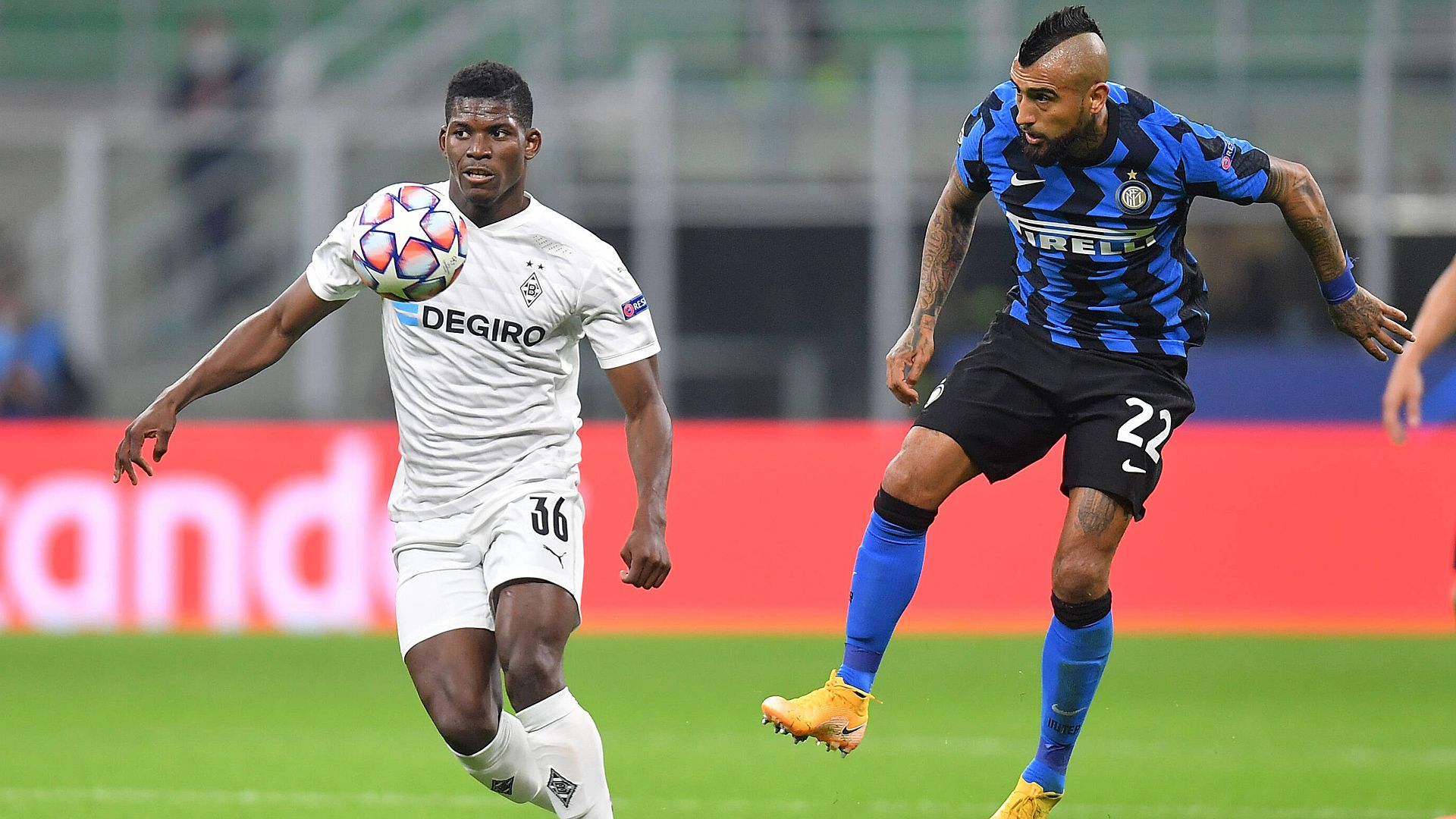 ***GER ONLY*** Breel Embolo Arturo Vidal Inter Gladbach