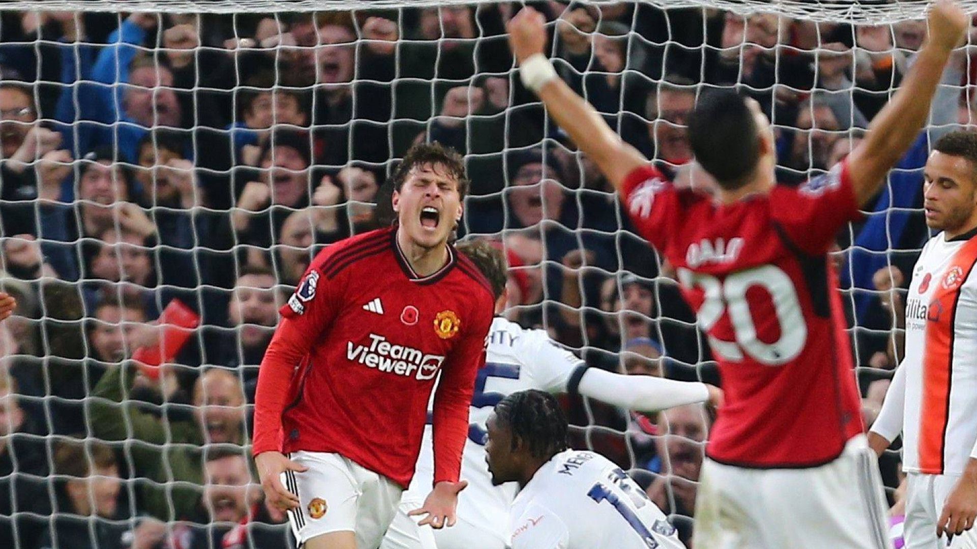 GERMANY ONLY: VICTOR LINDELÖF MANCHESTER UNITED PREMIER LEAGUE 11112023