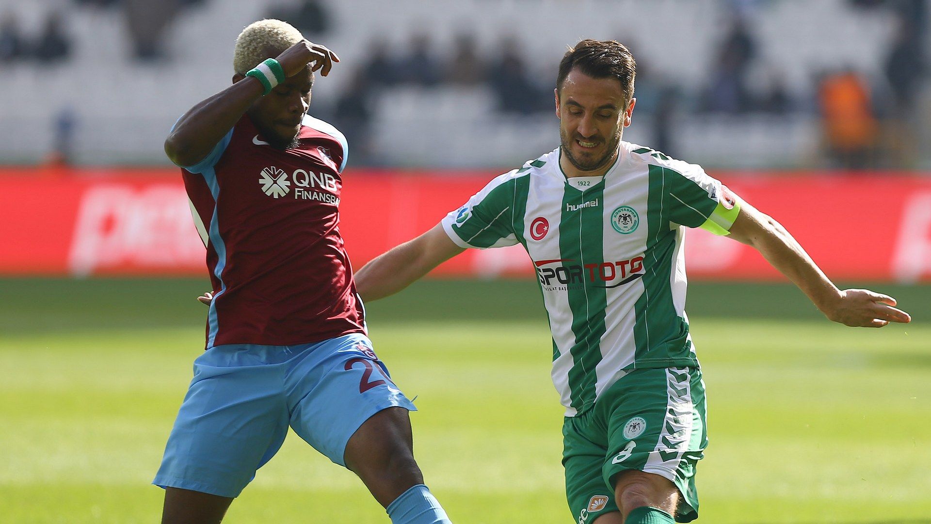Ogenyi Onazi Ali Camdali Konyaspor Trabzonspor TSL 01212018