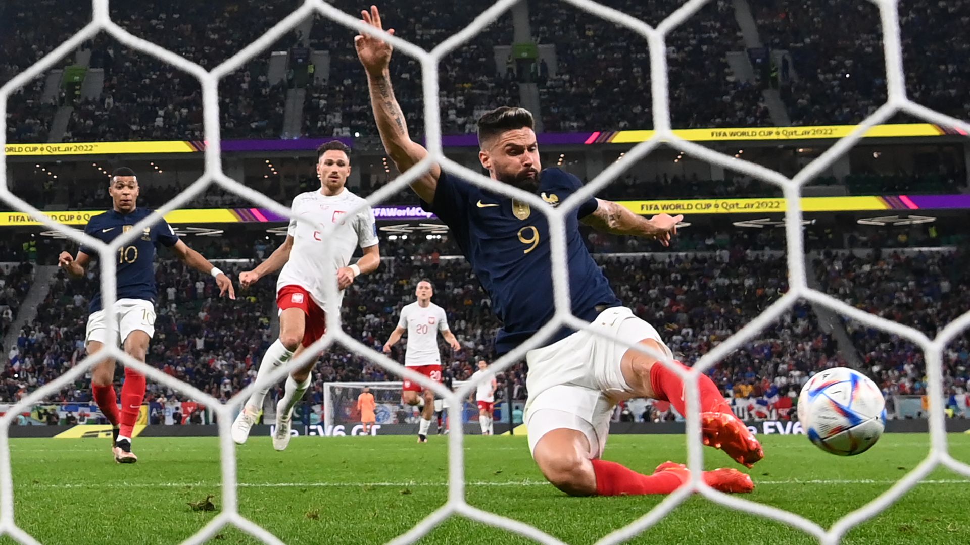 Olivier Giroud France Poland World Cup