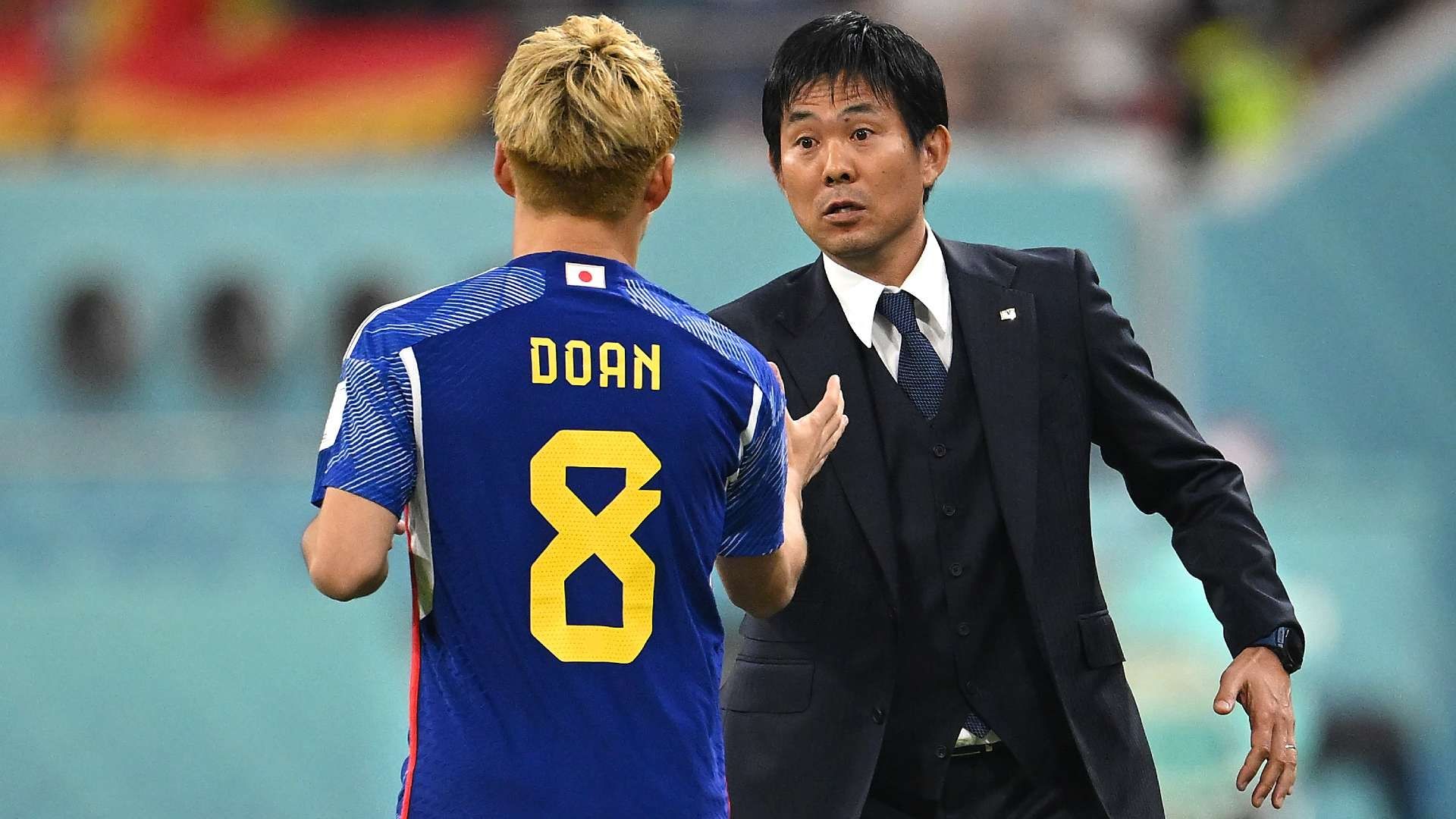 2022-12-01-japan-hajime-moriyasu-ritsu-doan