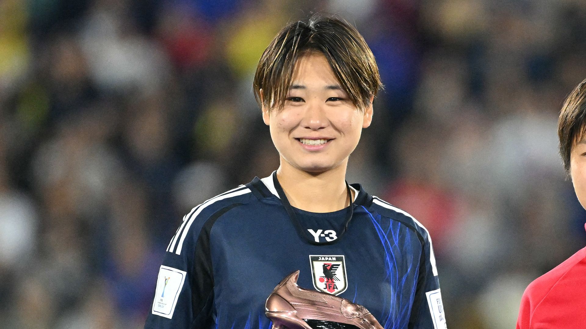 日テレ・東京VベレーザのなでしこジャパンFW土方麻椰、アストン