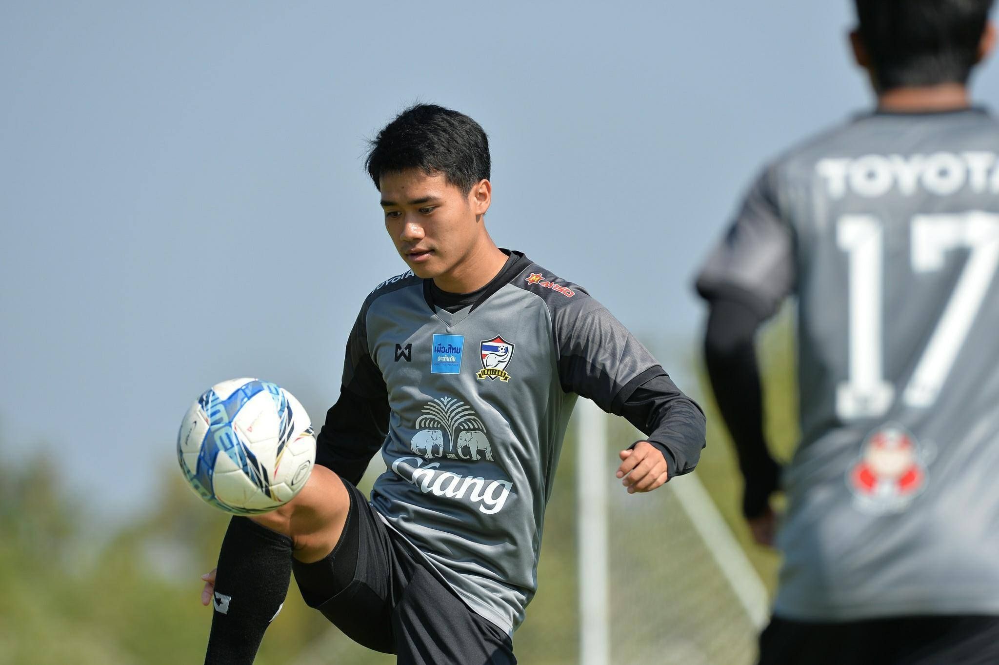 อานนท์ อมรเลิศศักดิ์