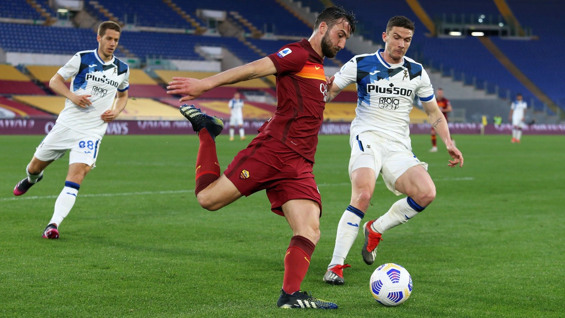 Bryan Cristante Robin Gosens Roma Atalanta Serie A 22042021
