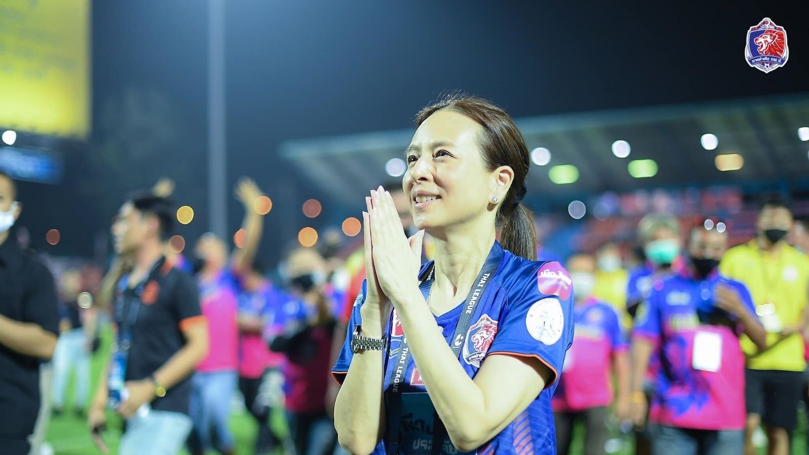 นวลพรรณ ล่ำซำ