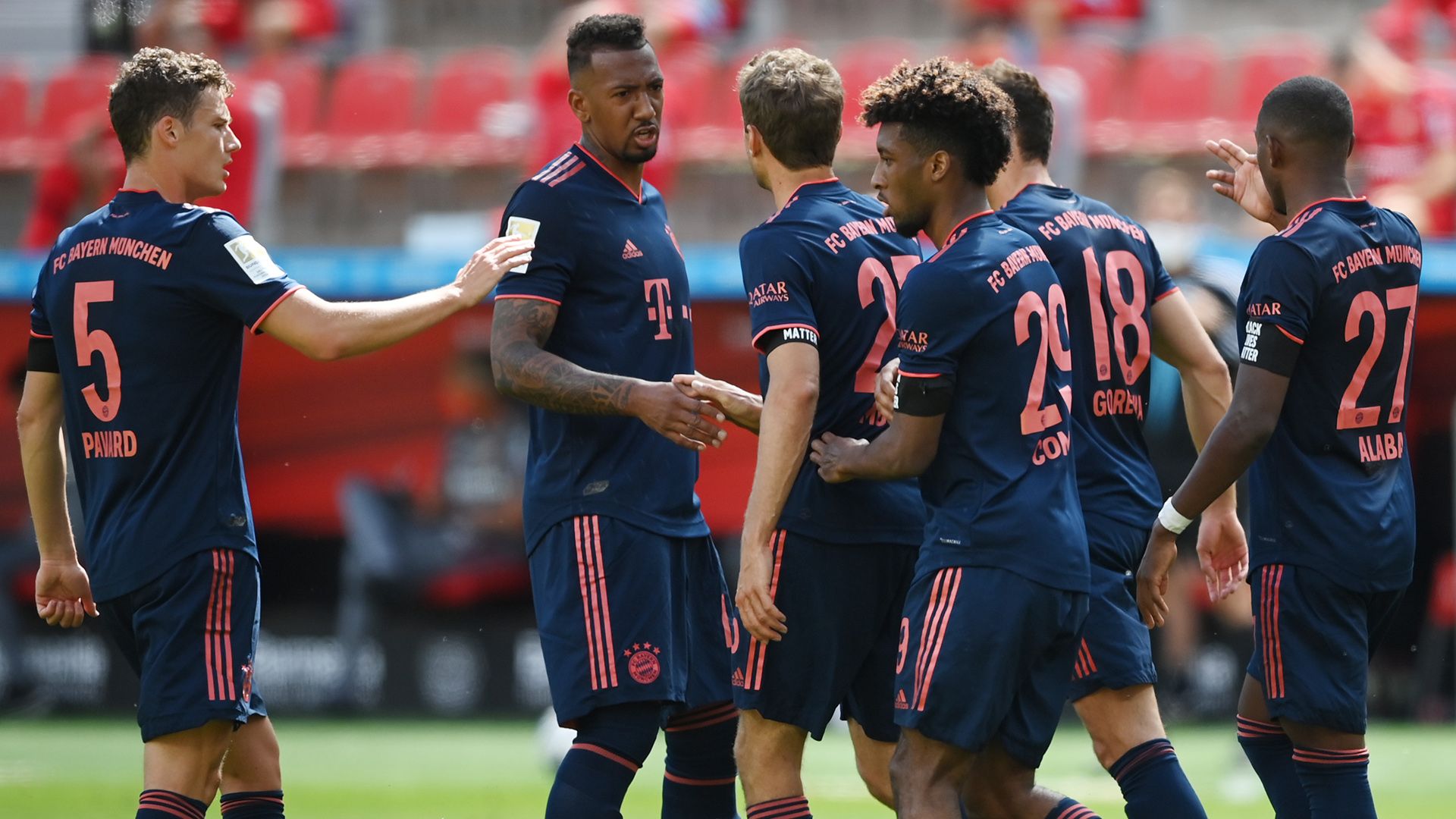 Kingsley Coman Bayern Munich celebrating