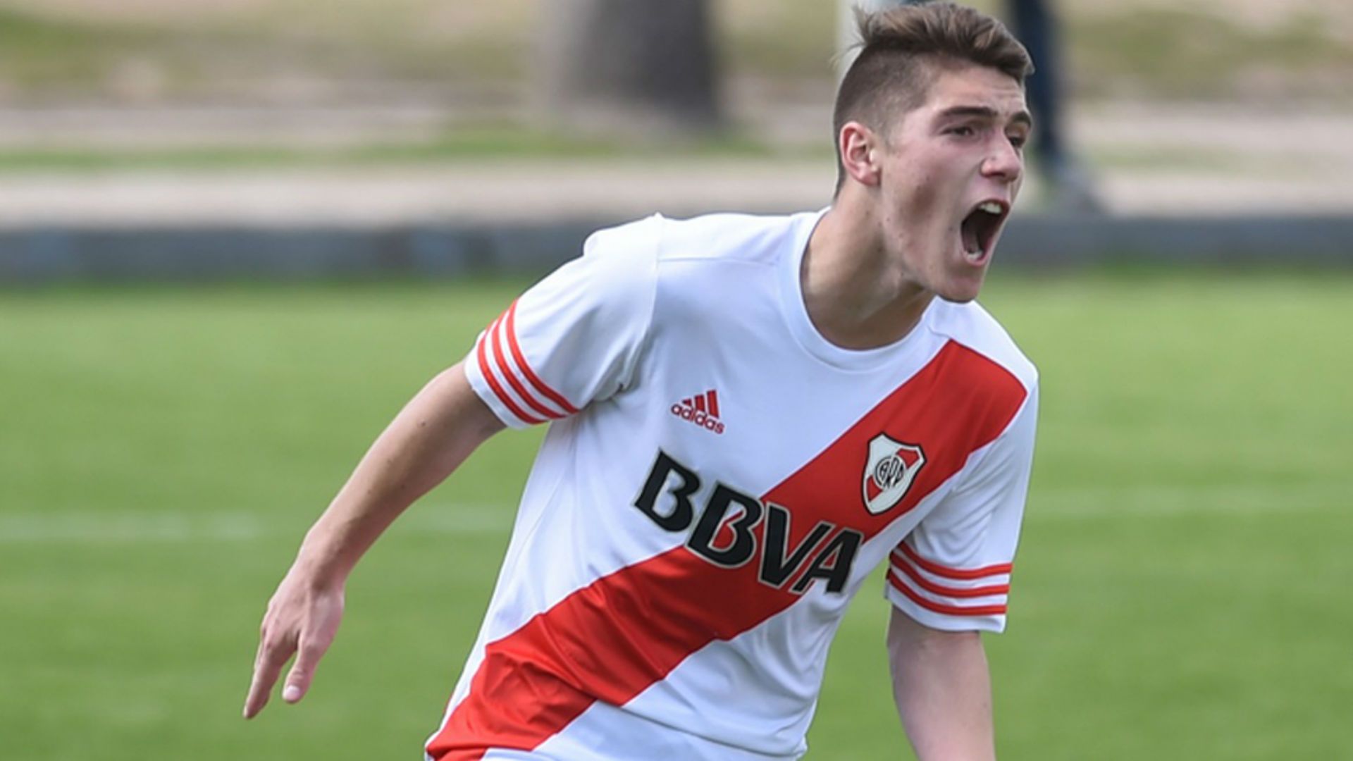 Benjamin Rollheiser River 2018