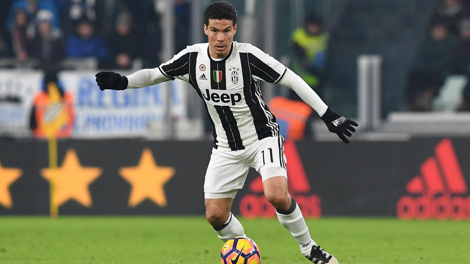 Hernanes Juventus 2016