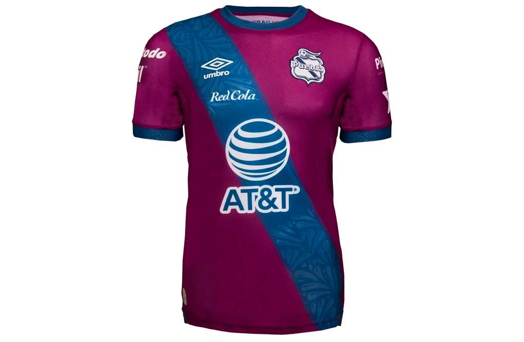 Tercer uniforme Puebla Clausura 2020
