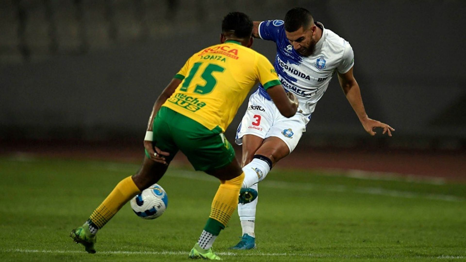 060422 Antofagasta Defensa y Justicia Leandro Vega