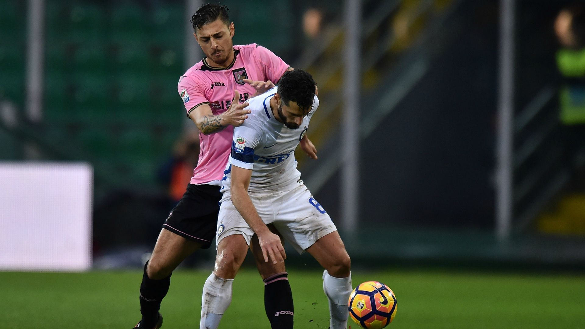 Giuseppe Pezzella Antonio Candreva Palermo Inter Serie A