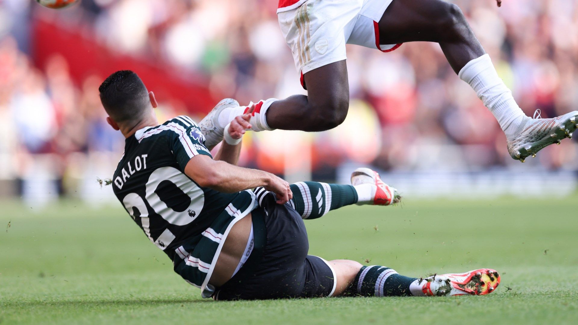 Diogo Dalot Manchester United 2023-24