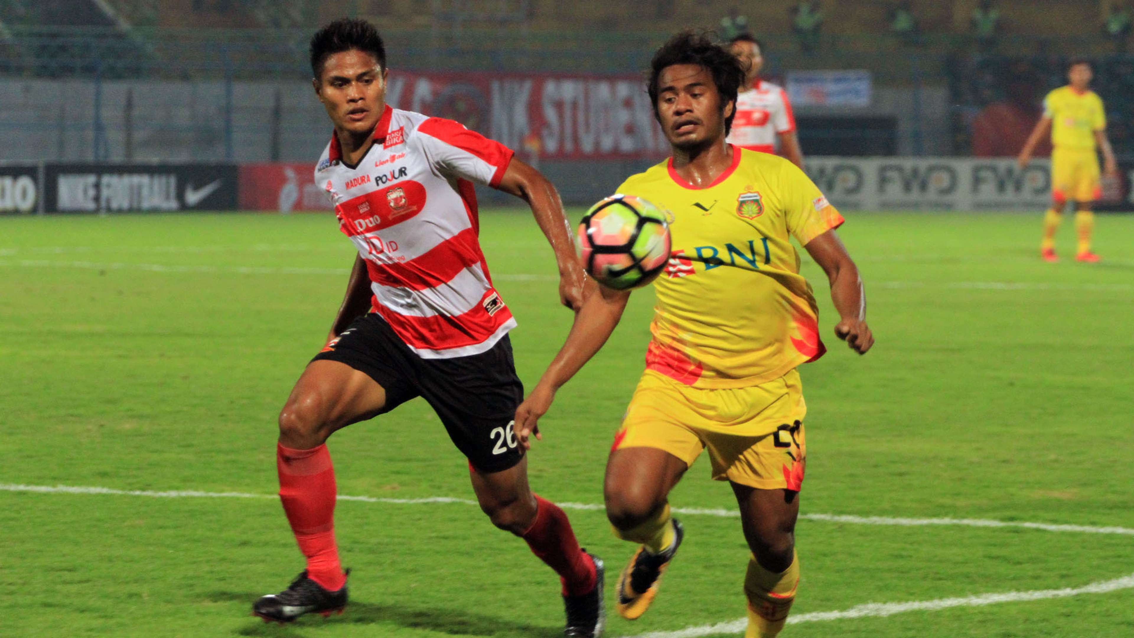 Fachrudin Aryanto - Madura United & Ilham Udin - Bhayangkara FC