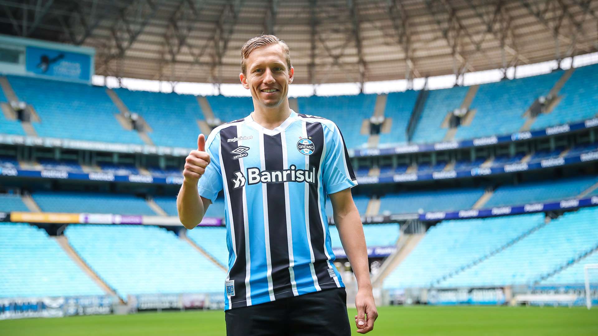 Lucas Leiva anunciado pelo Grêmio, 27062022
