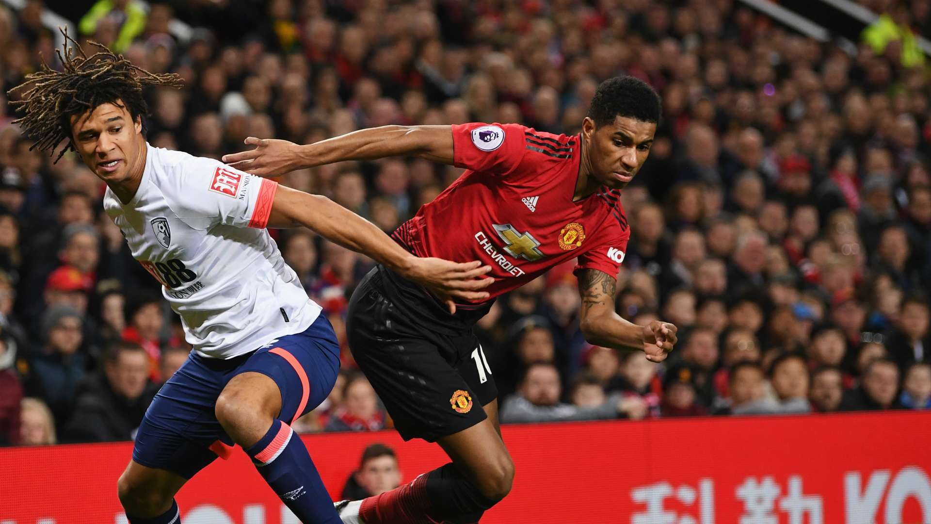 Marcus Rashford Nathan Ake 30122018