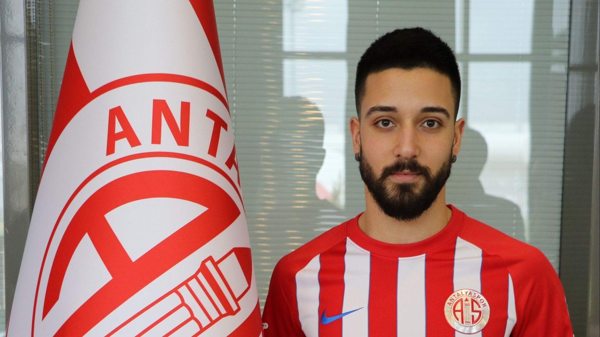 Antalyaspor Tarik Camdal