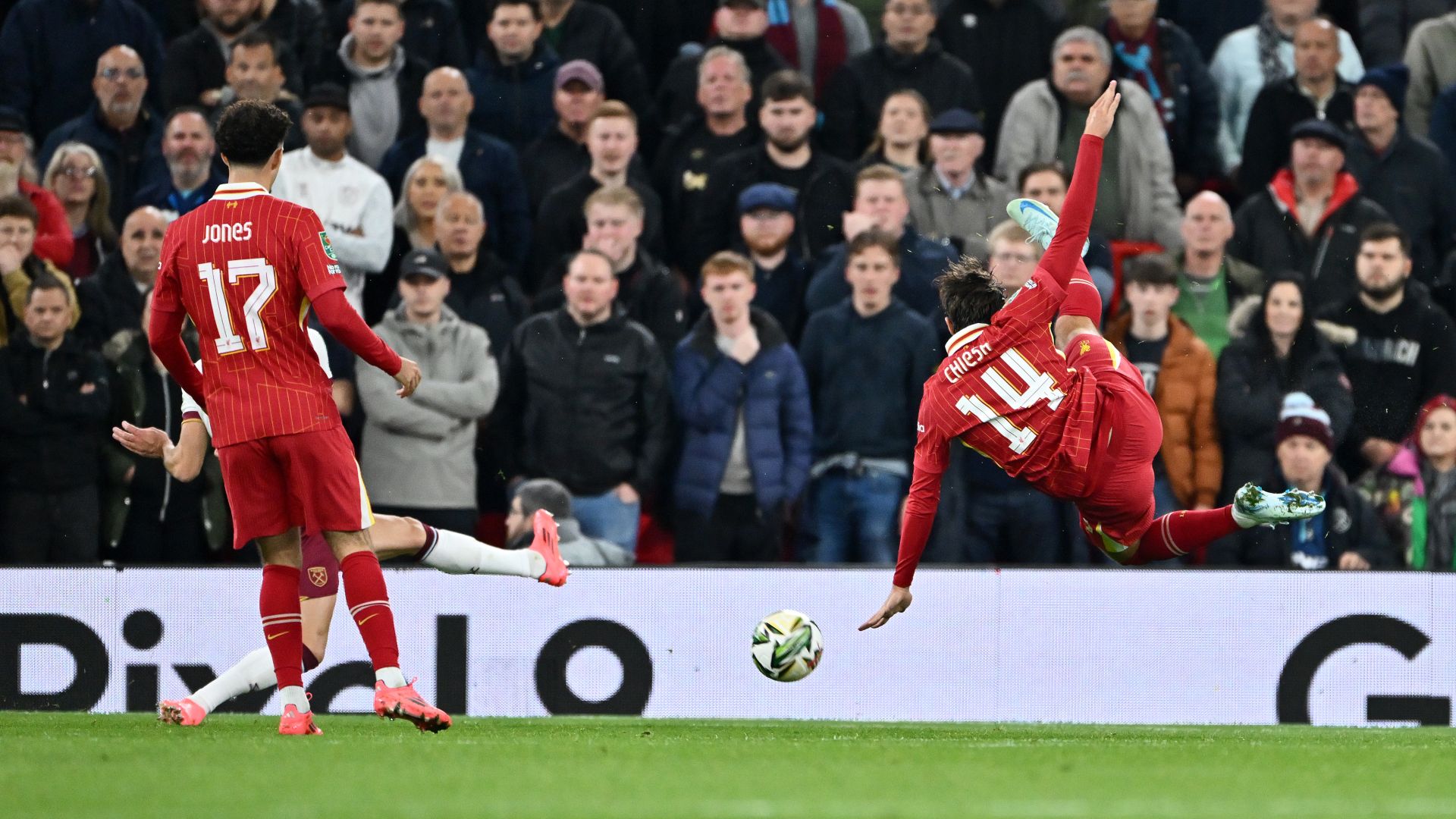 Chiesa assist Liverpool West Ham