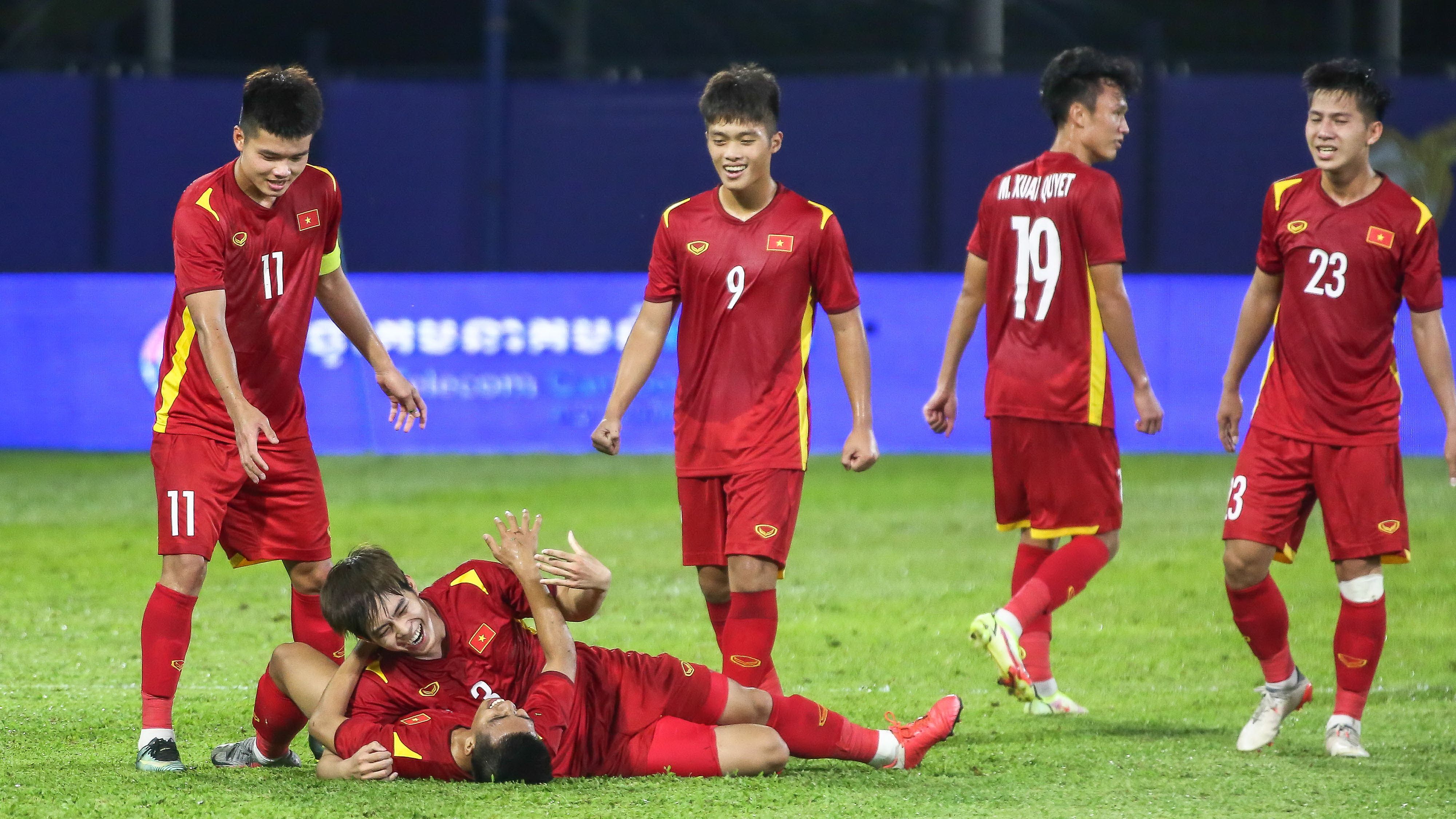 Nguyen Quoc Viet Nguyen Trung Thanh U23 Vietnam U23 Thailand 2022 AFF U23 Championship