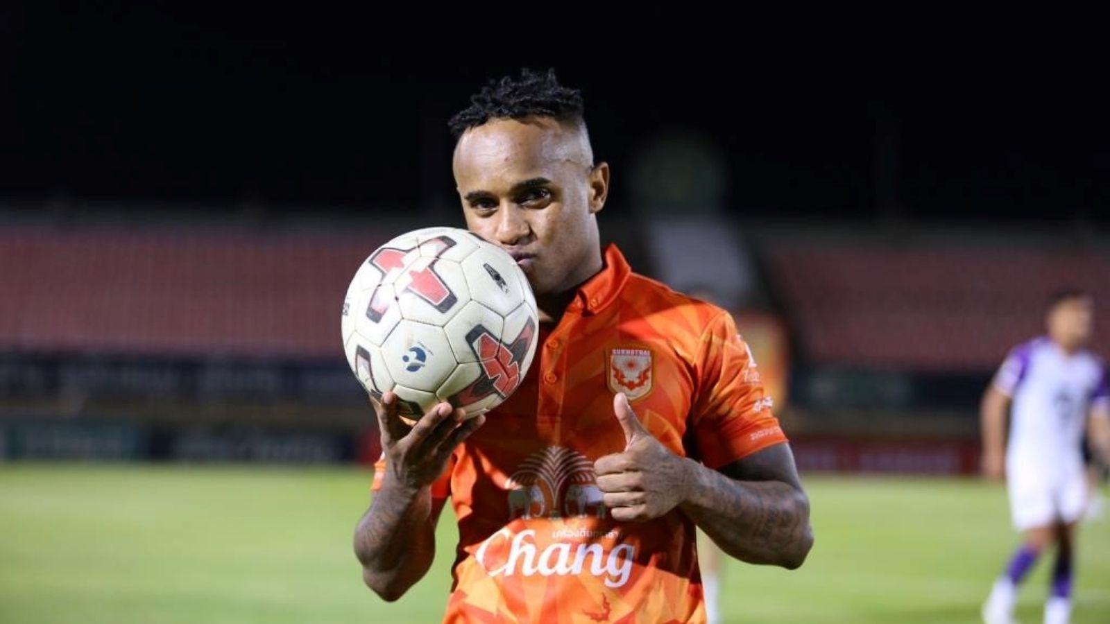 จอห์น บาจโจ้