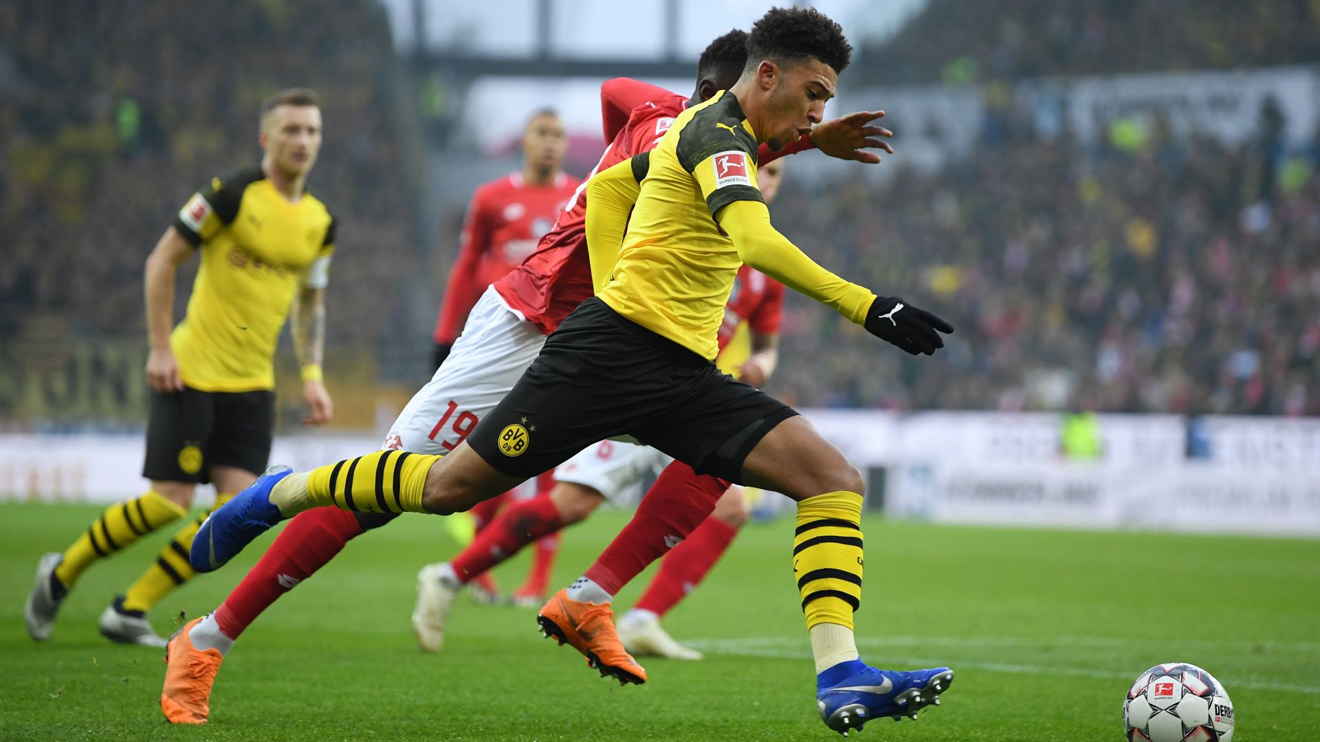 Borussia Dortmund Mainz Jadon Sancho 24112018