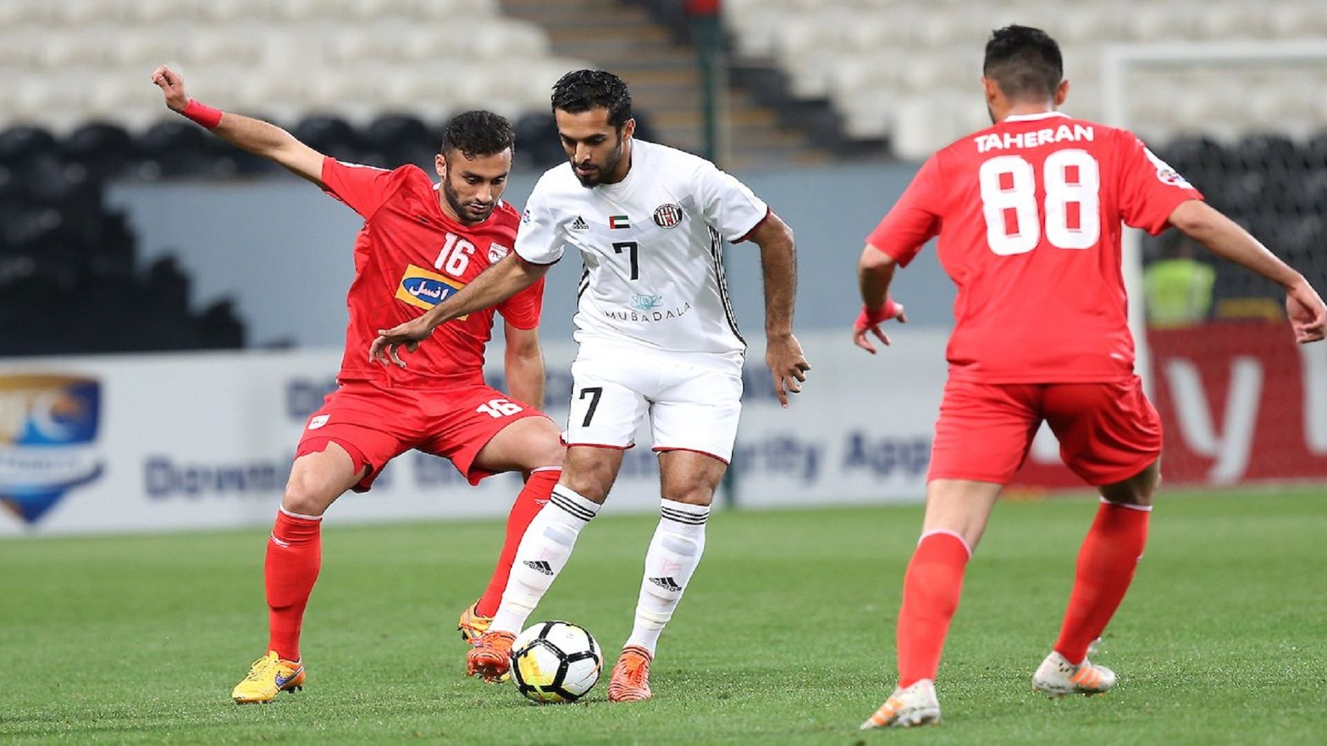 الجزيرة وتركتور