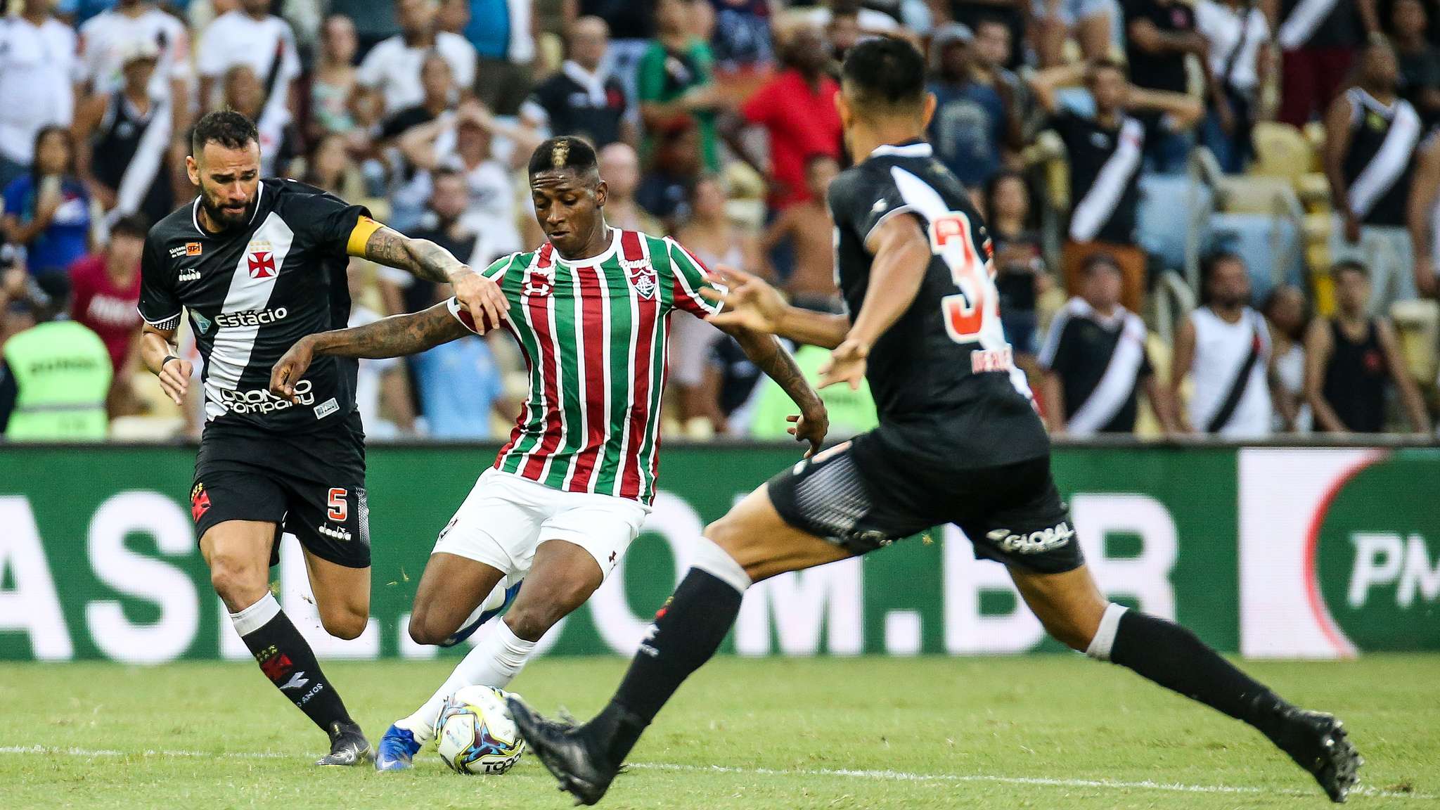 Vasco vs Fluminense 1702209