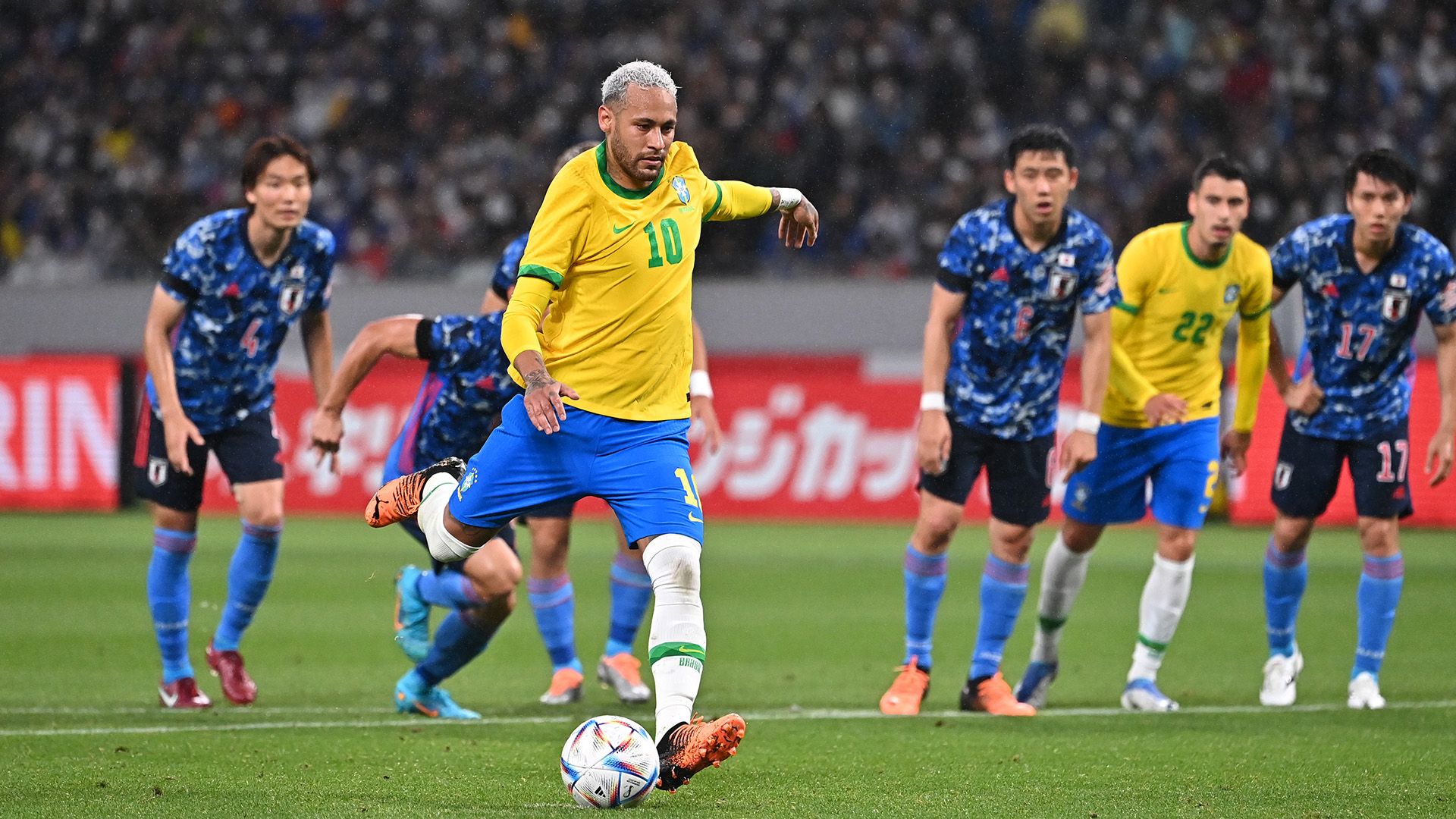 Neymar cobra o pênalti, Japão x Brasil, amistoso, 06062022