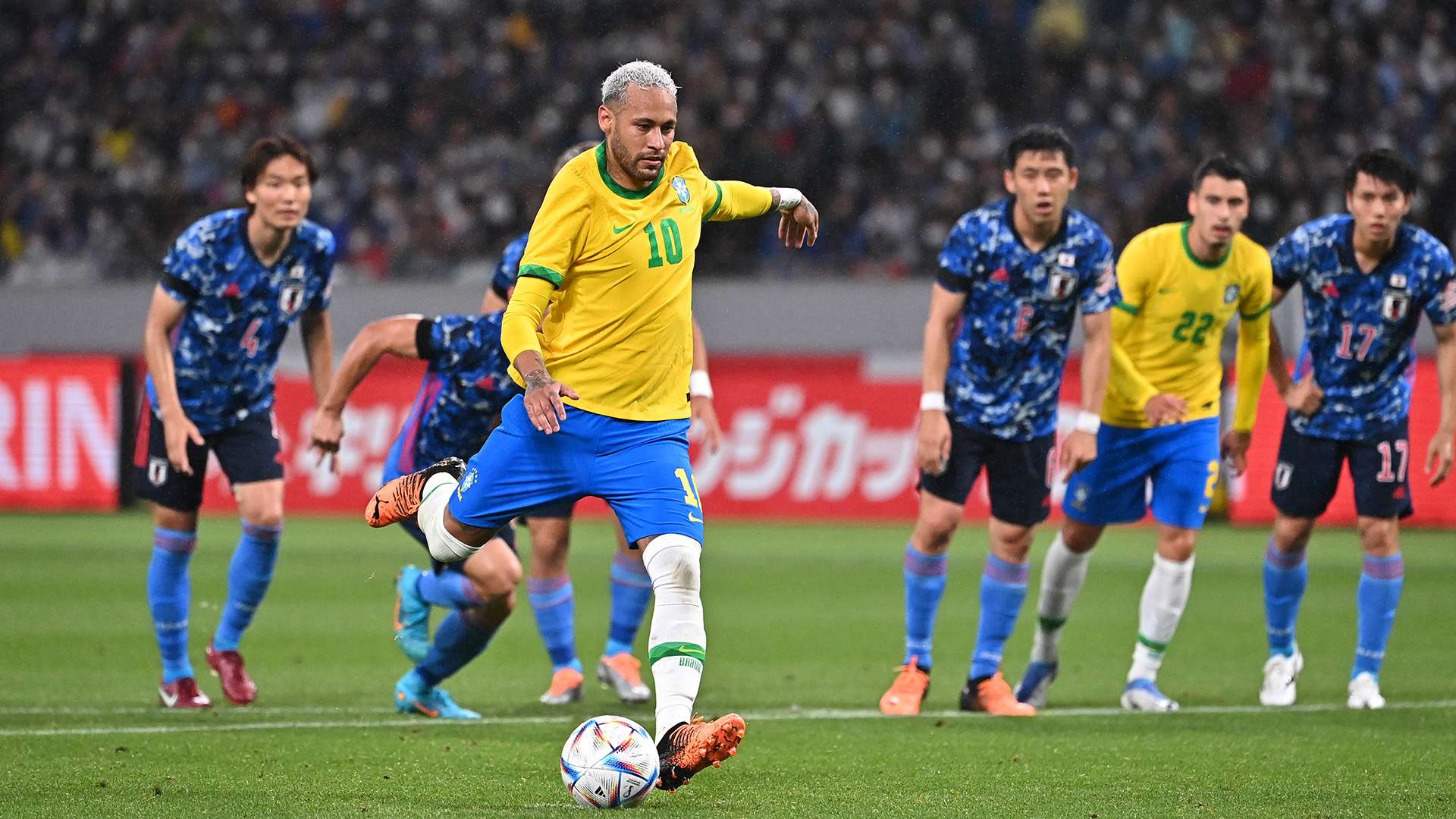 Neymar cobra o pênalti, Japão x Brasil, amistoso, 06062022