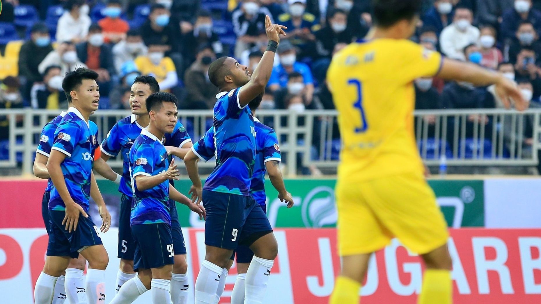 Rafaelson Song Lam Nghe An SLNA Binh Dinh V.League 2022