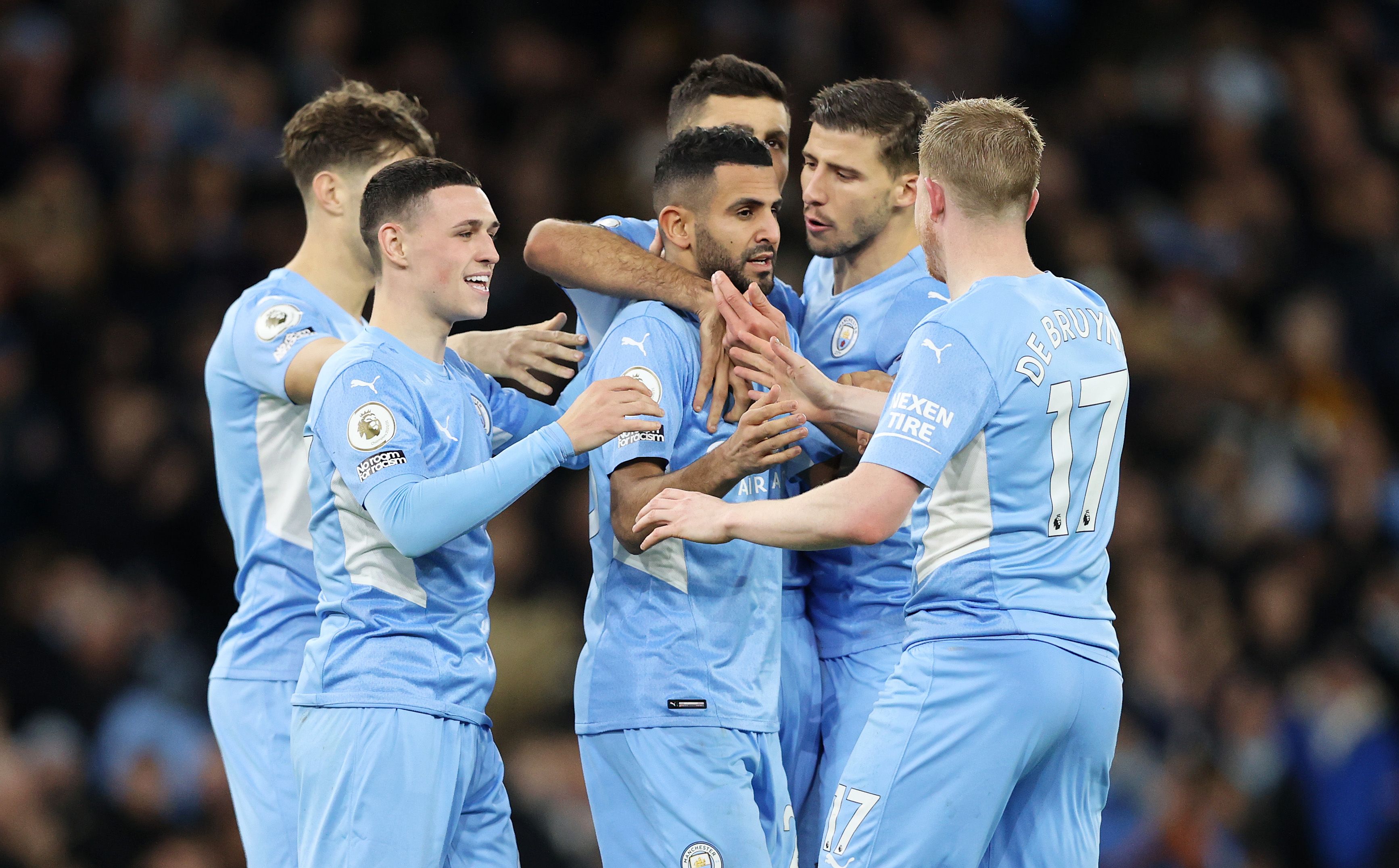 Manchester City Leeds celebrate Premier League