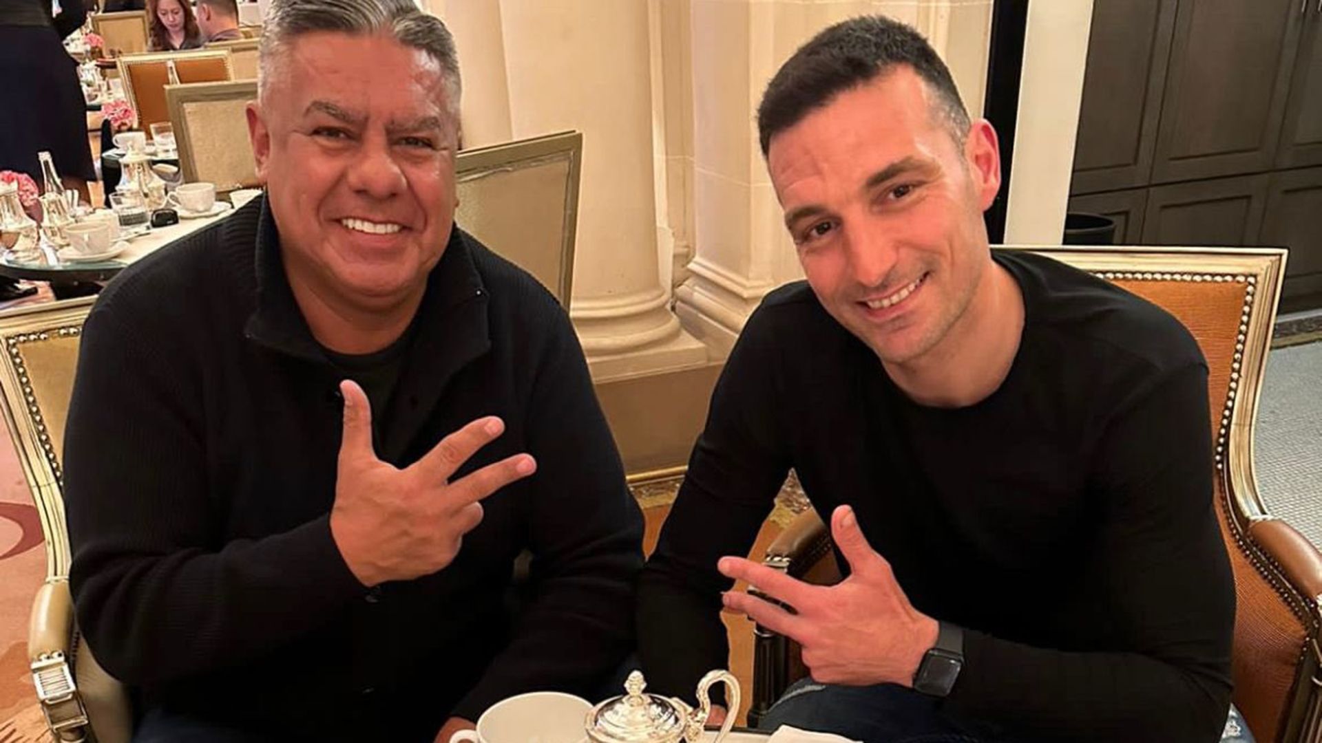 Lionel Scaloni Claudio Tapia 2023