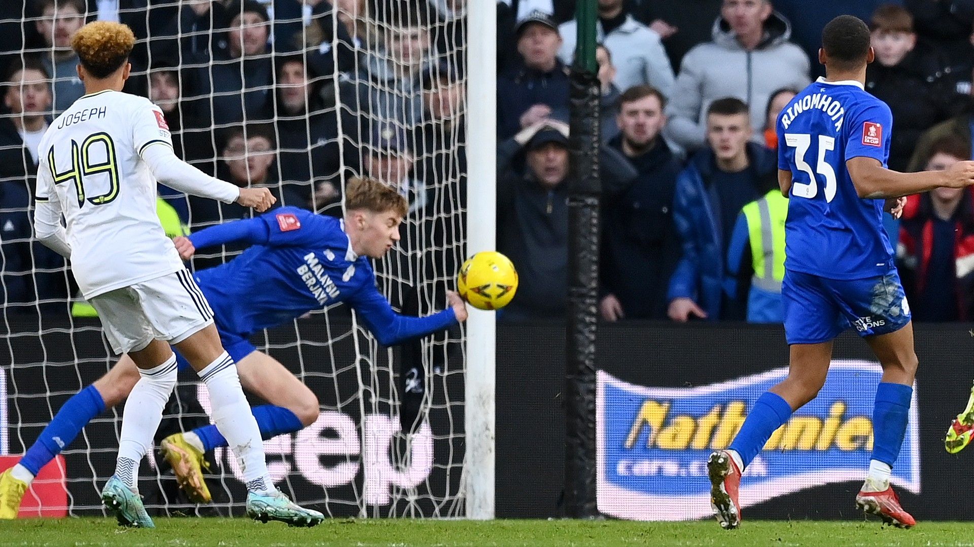 Cardiff Leeds hand ball FA Cup 2023
