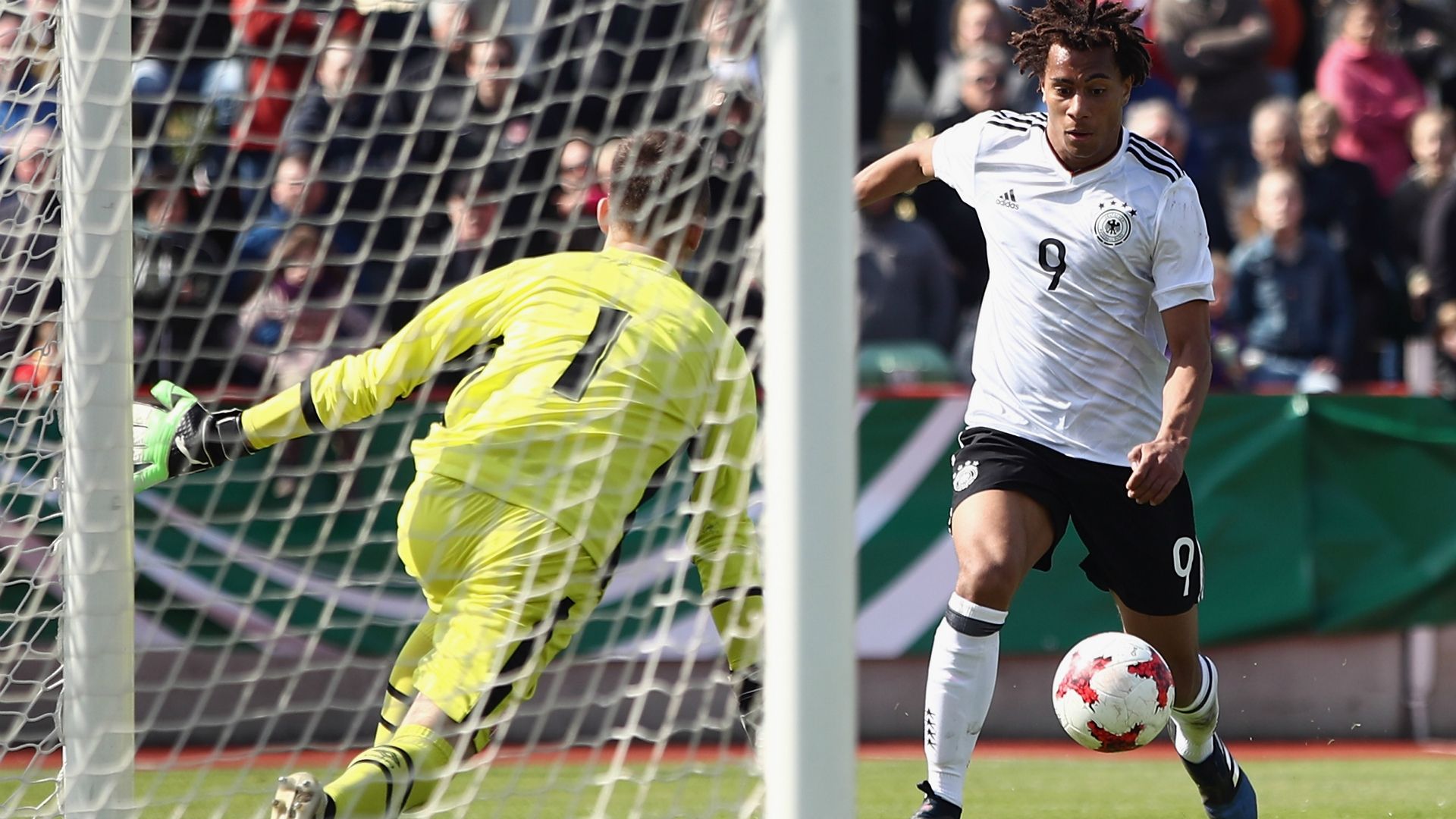 Borussia Dortmund Etienne Amenyido