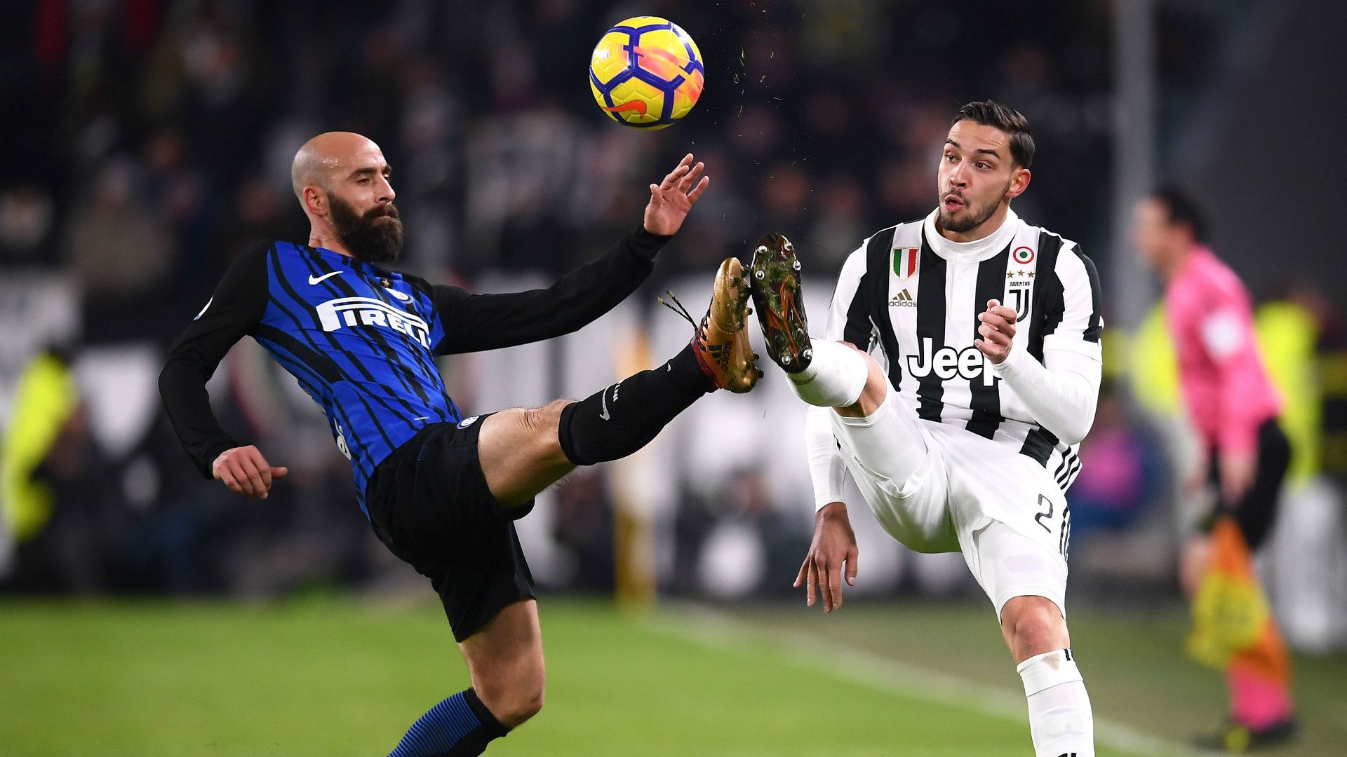 Borja Valero, Mattia De Sciglio, Juventus, Inter, Serie A, 09122017