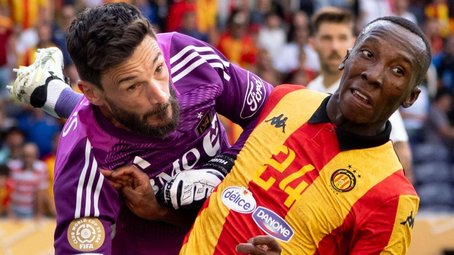 Elias Mokwana and Hugo Lloris, Esperance vs Los Angeles
