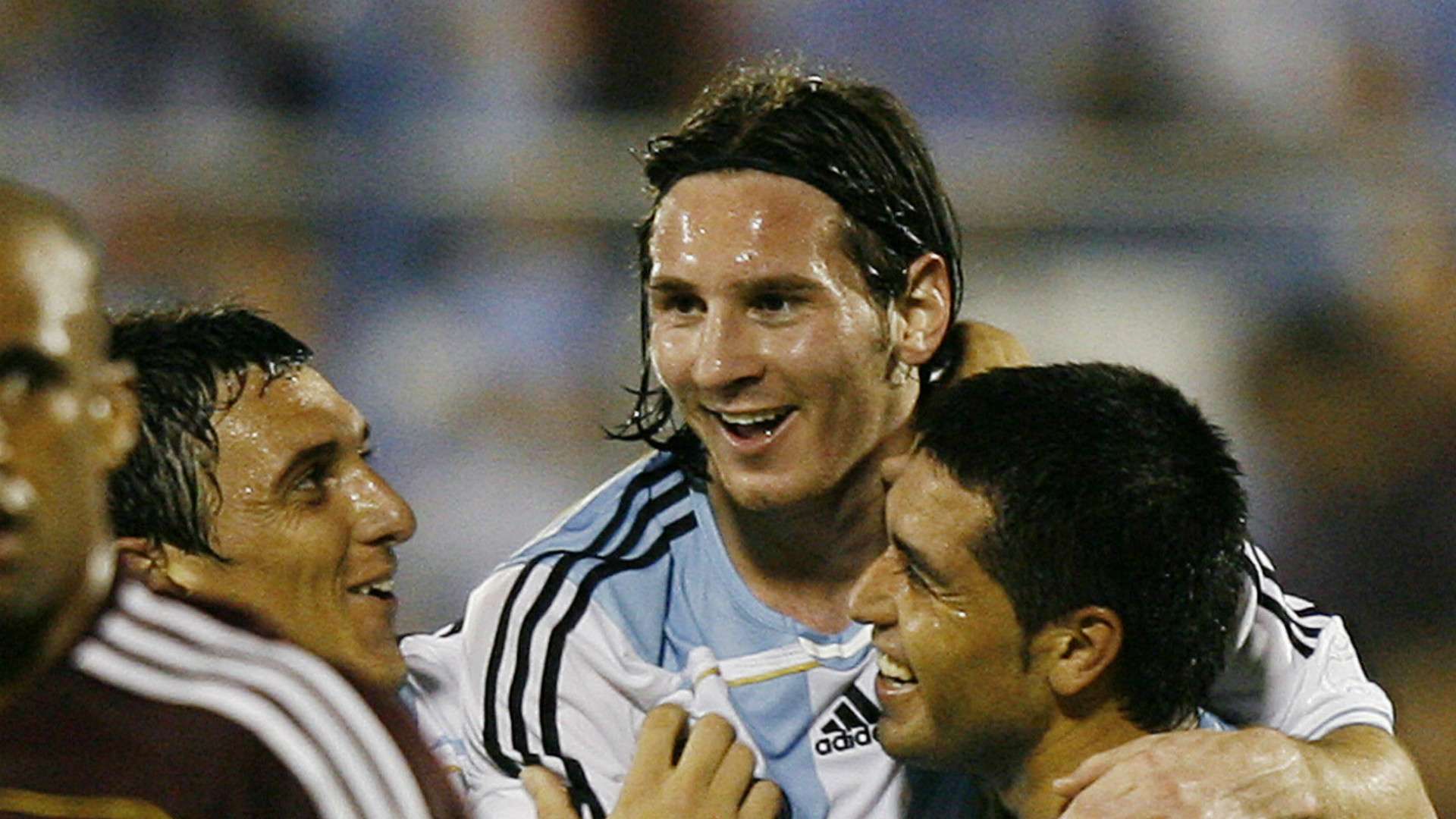 17 de octubre de 2007 Messi Riquelme Argentina