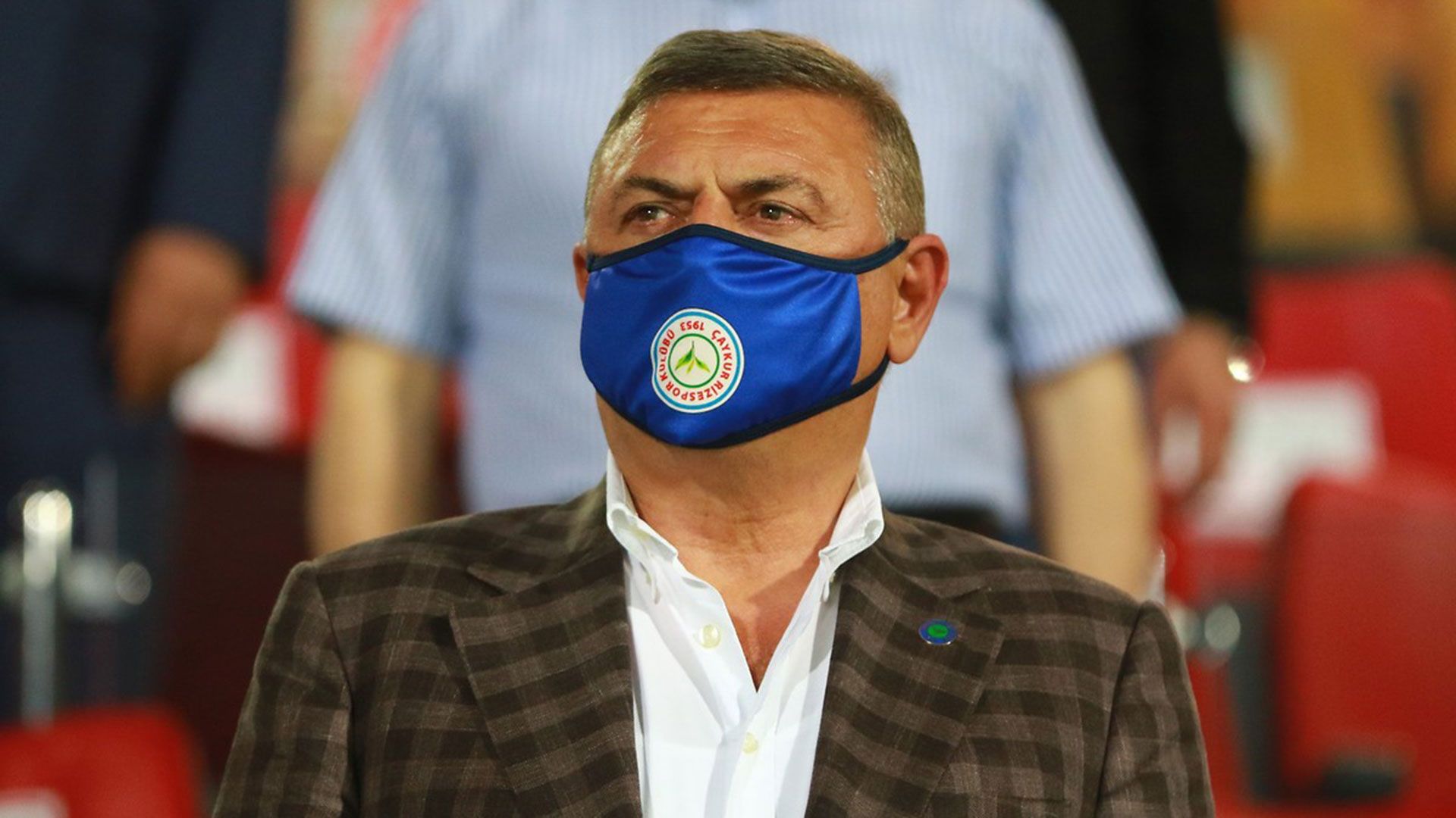 Hasan Kartal Rizespor Maskeli