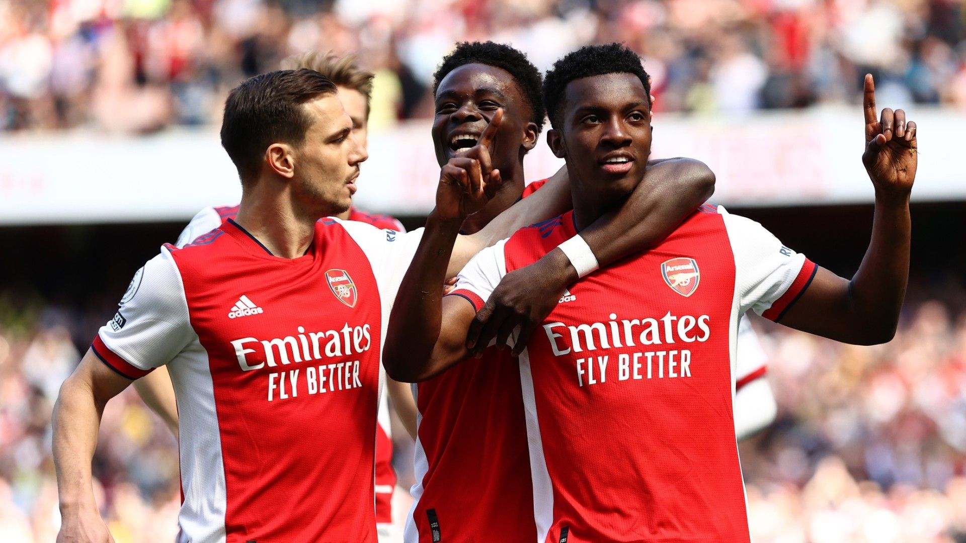 Eddie Nketiah Bukayo Saka Cedric Arsenal 2021-22